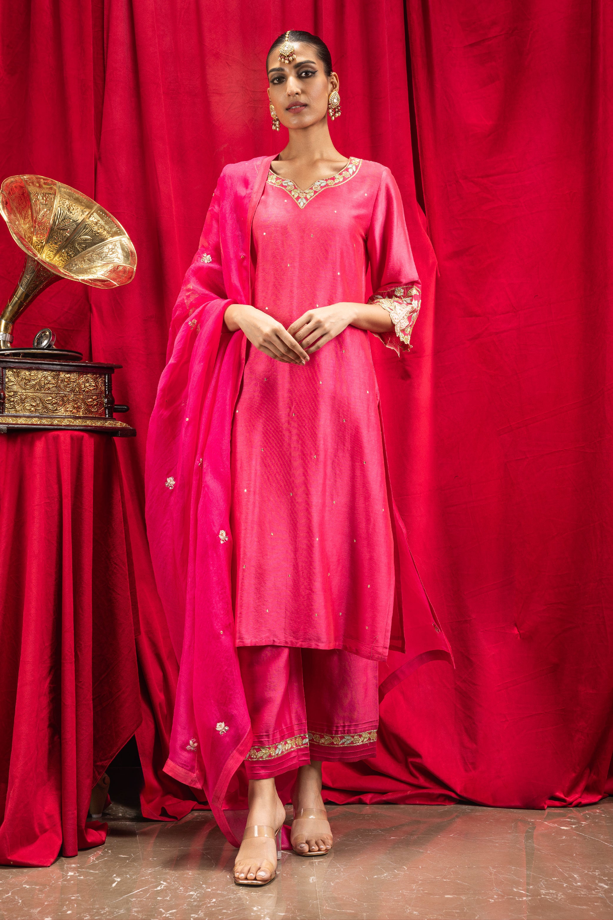 RANI PINK SILK CHANDERI HANDCRAFTED KURTA SET (READY TO SHIP)