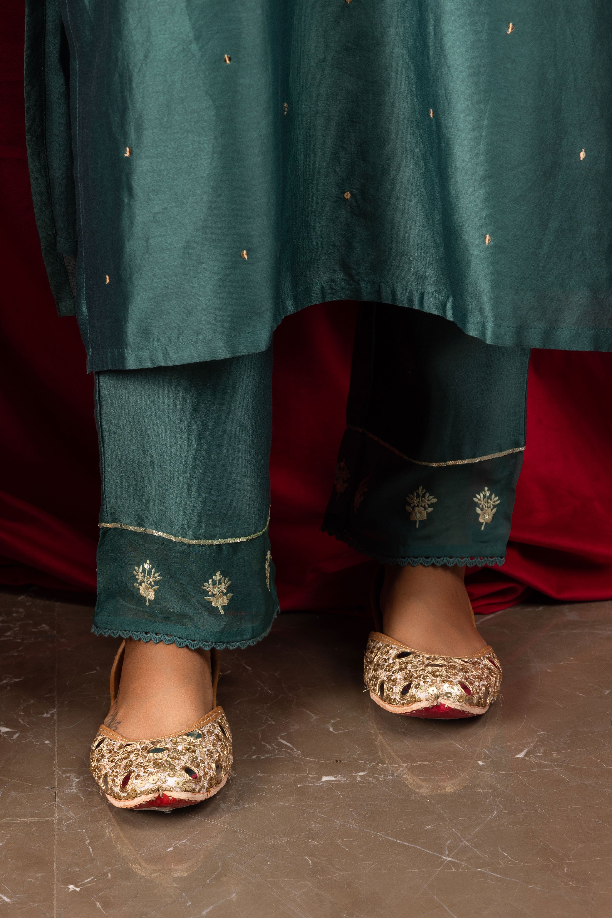 REHMAT GREEN SILK CHANDERI HANDCRAFTED KURTA SET (READY TO SHIP)