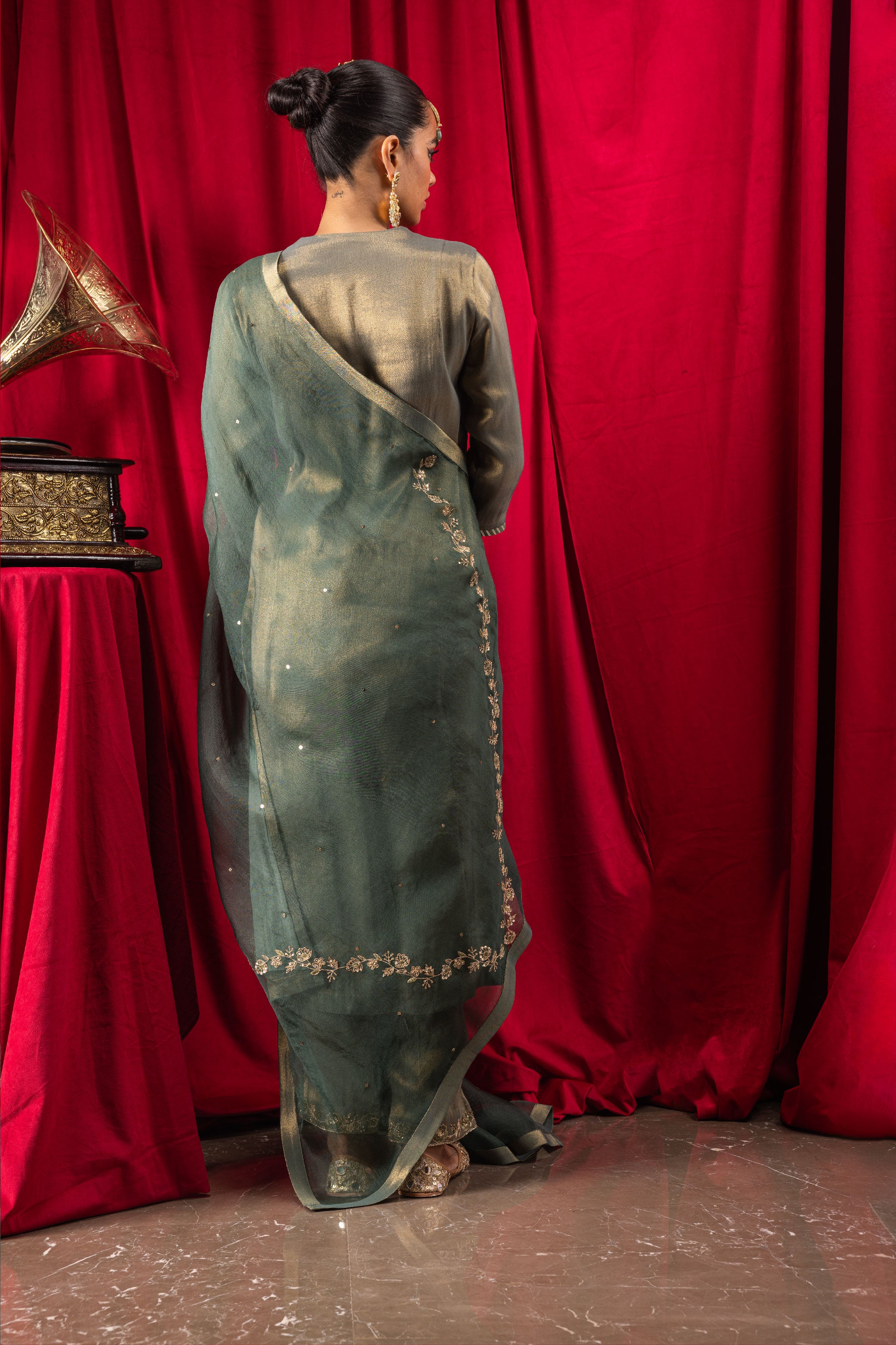 SUHANI DARK GREEN TISSUE HANDCRFATED KURTA SET