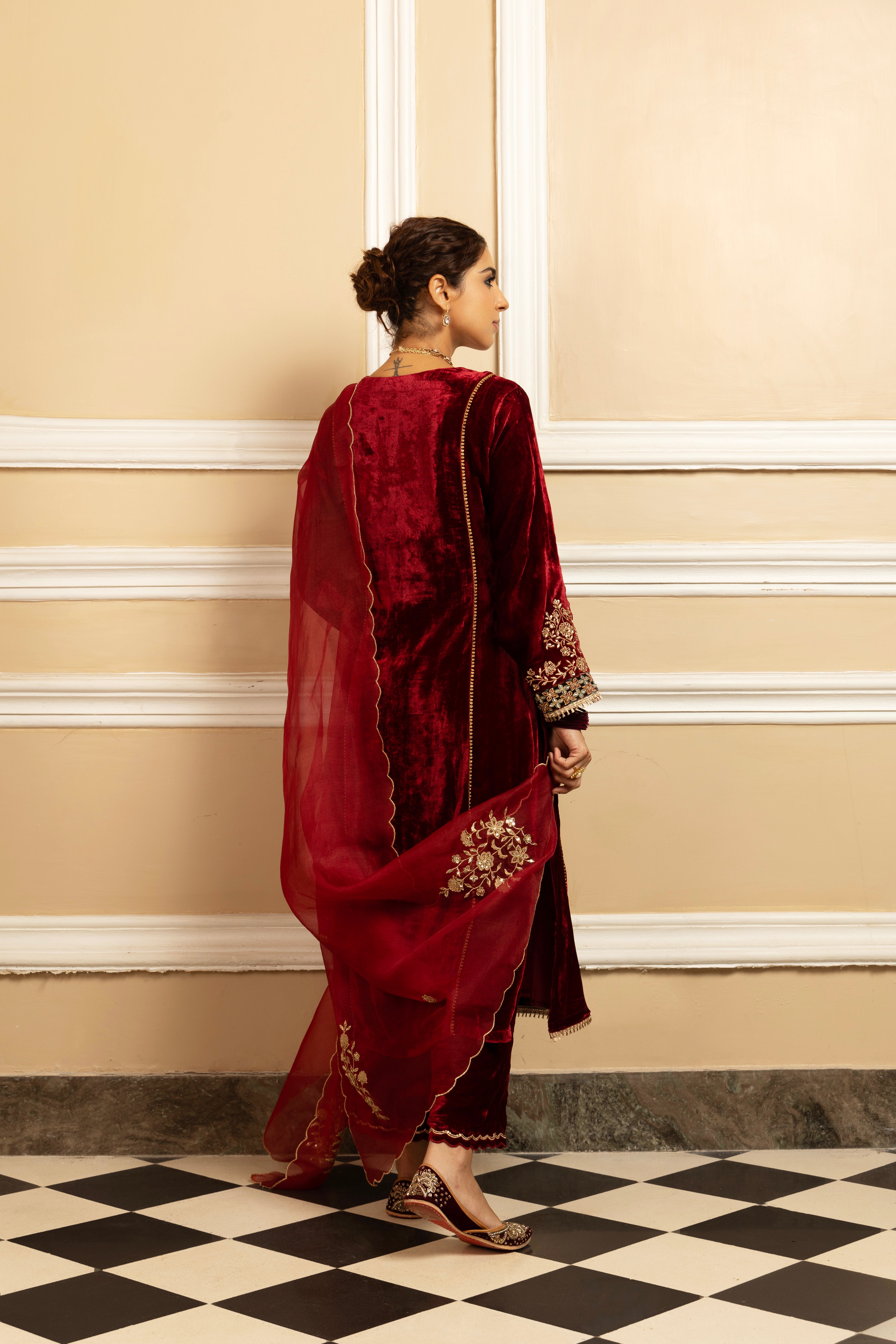 NOORANI RED SILK VELVET HANDCRAFTED KURTA SET