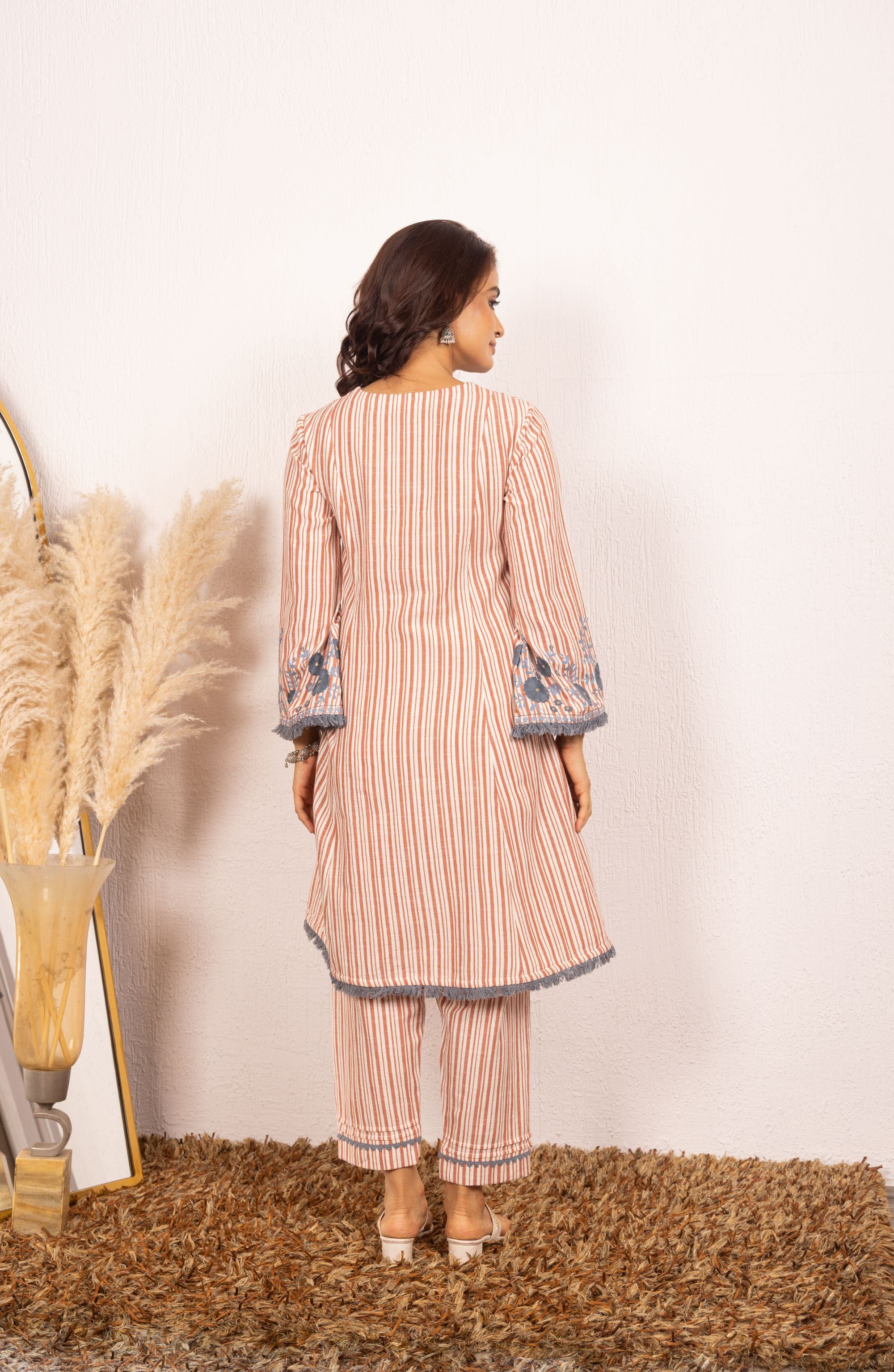 SARA RED Embroidered Yarn Dyed Handcrafted Kurta Set