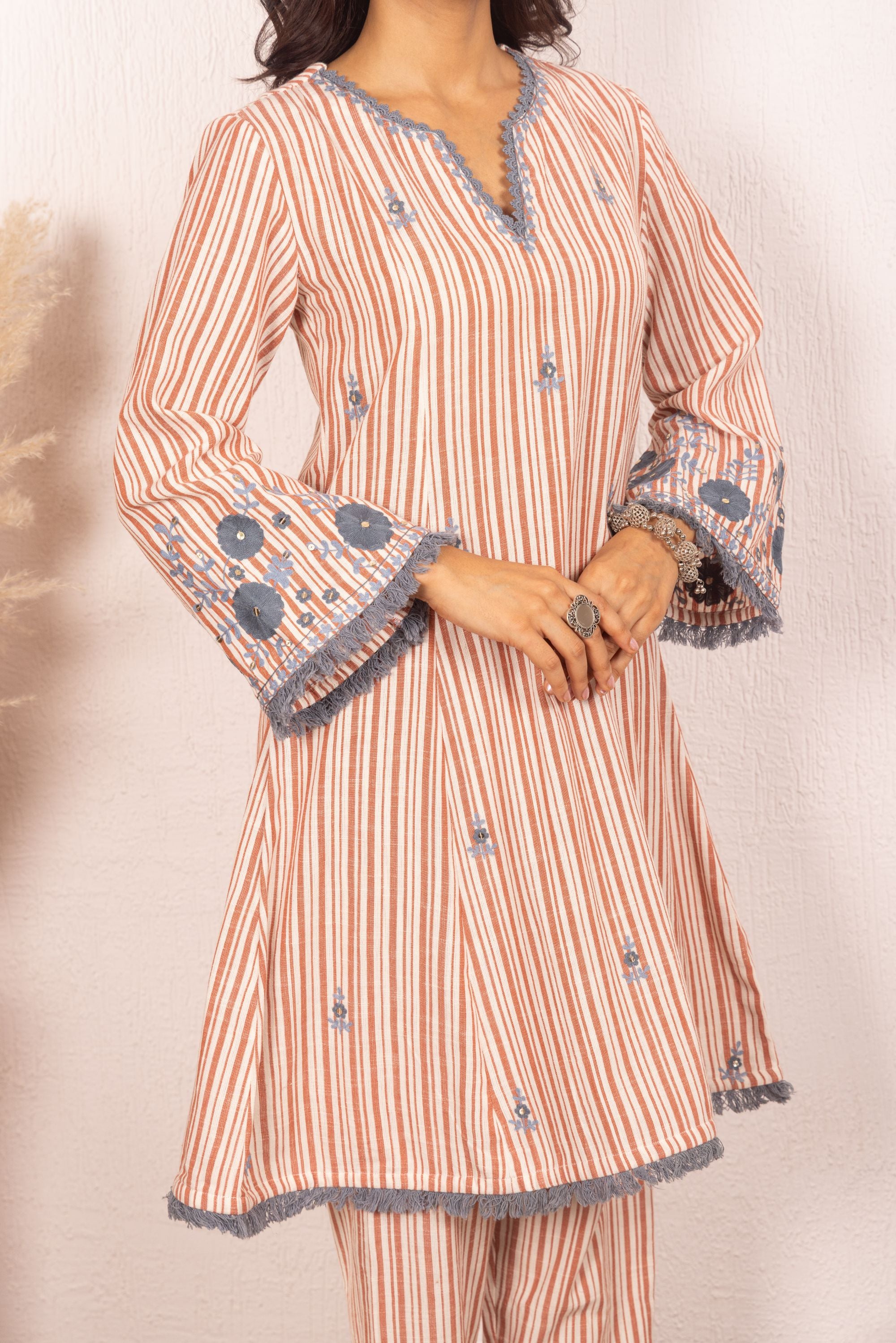 SARA RED Embroidered Yarn Dyed Handcrafted Kurta Set