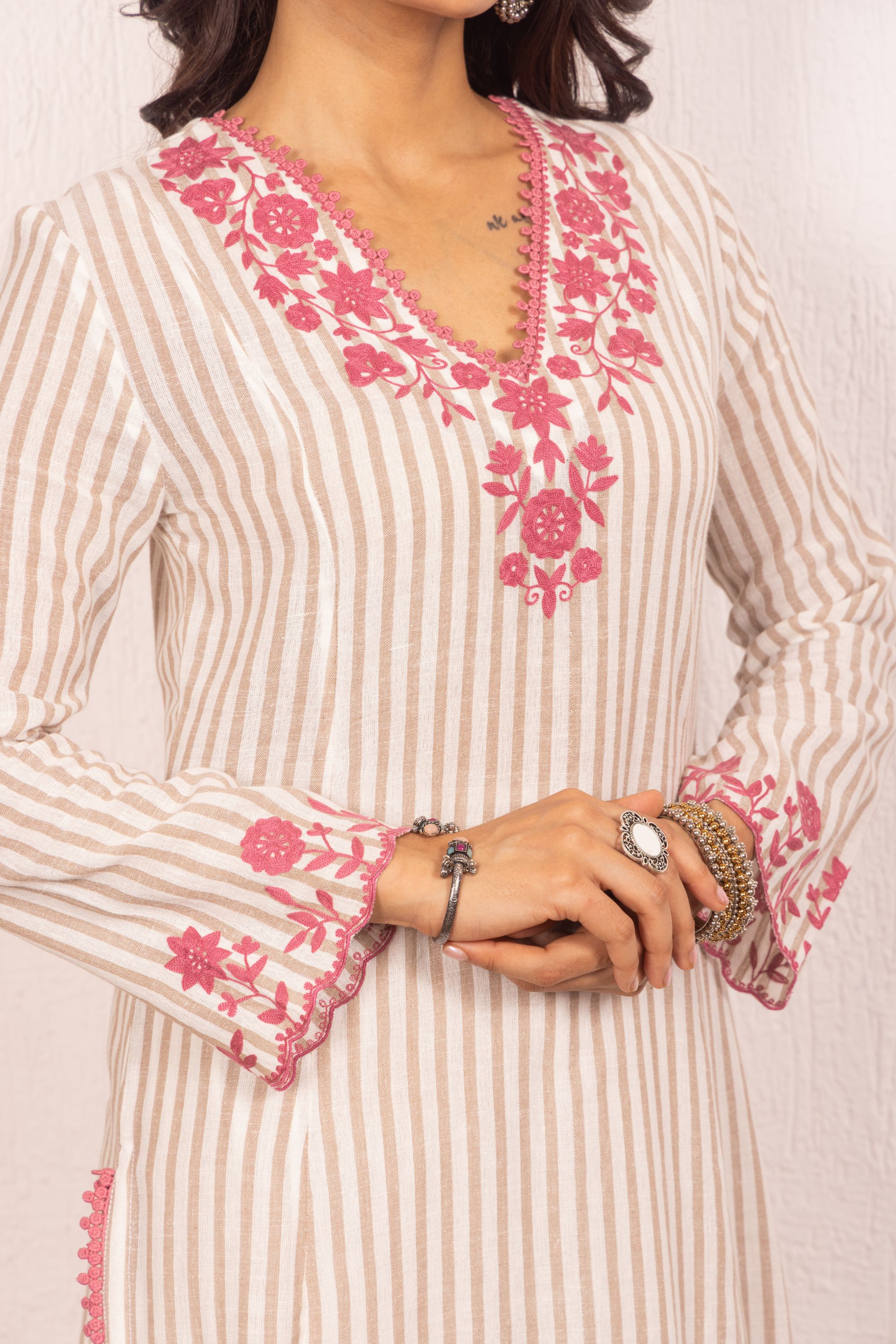 SAANJH BEIGE COTTON YARN DYED KURTA SET