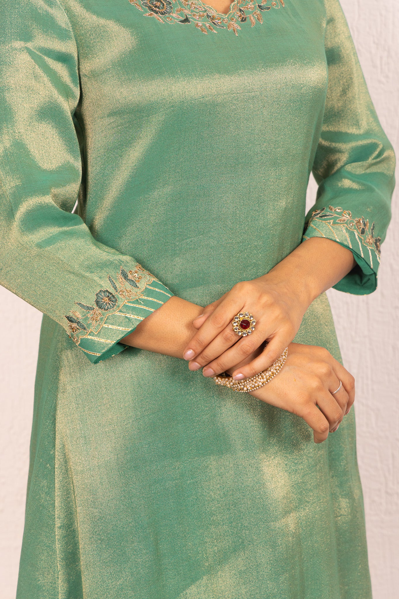 Saanvi Green handcrafted tissue kurta set