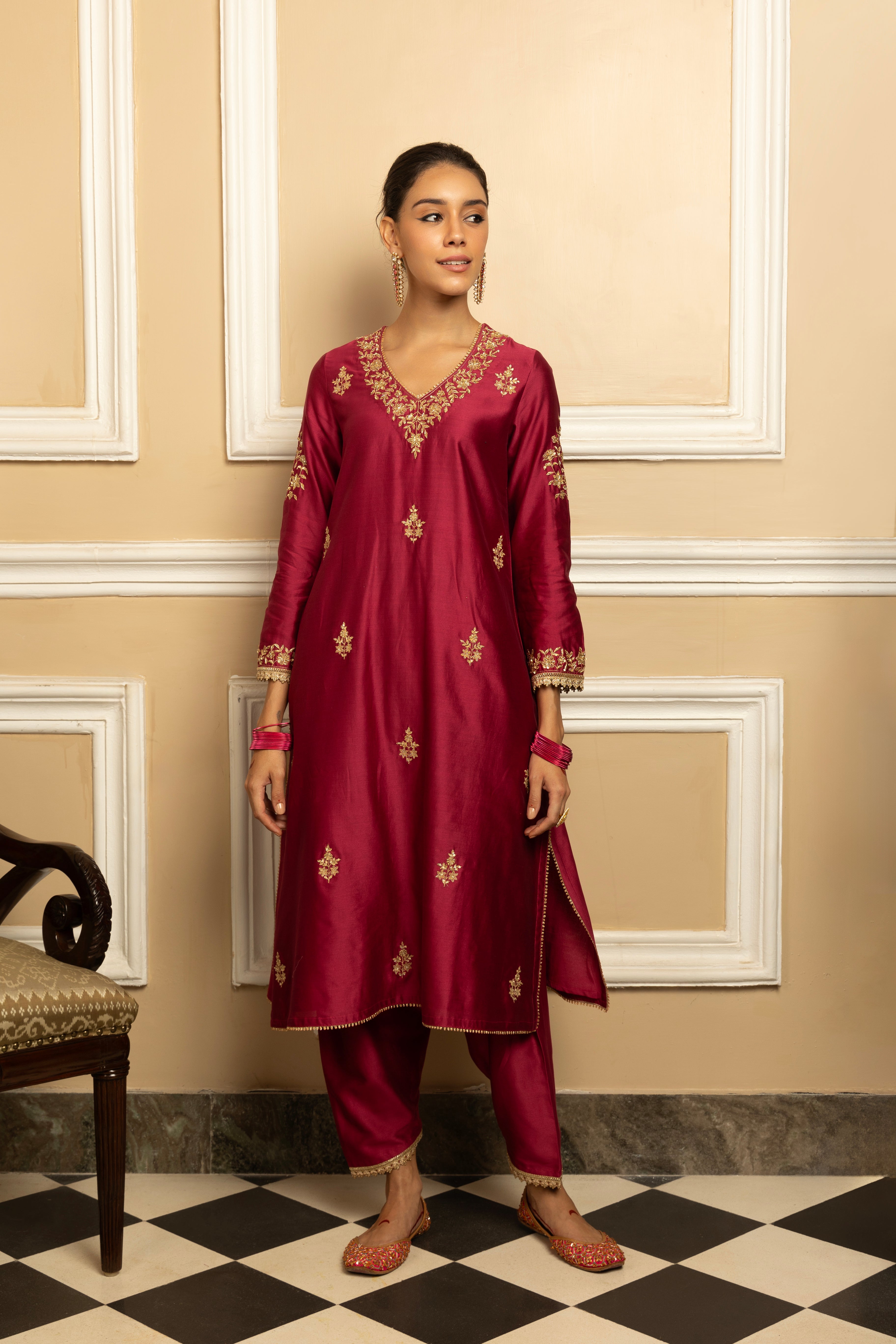 NAAZ PLUM SILK CHANDERI HANDCRAFTED KURTA SET