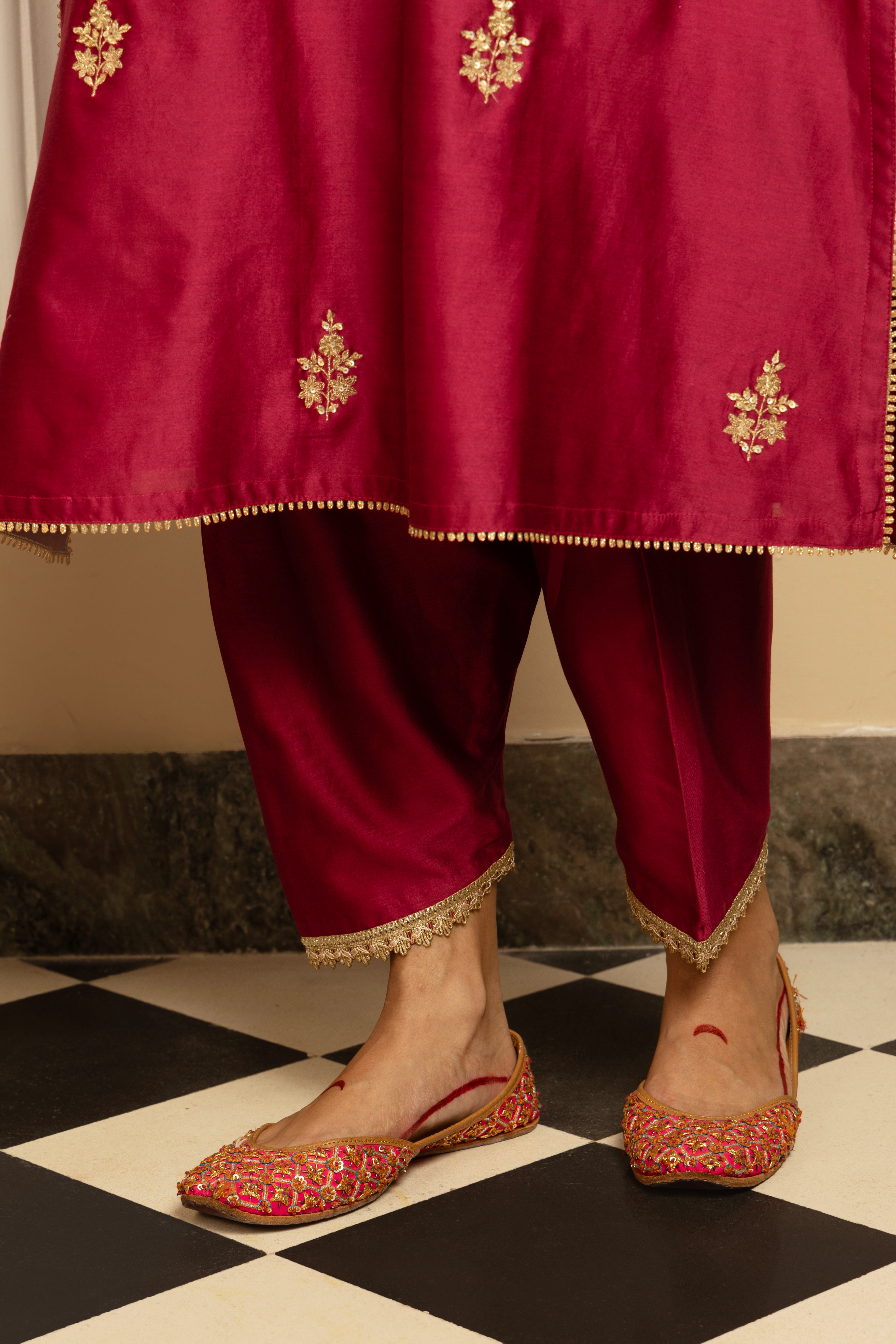 NAAZ PLUM SILK CHANDERI HANDCRAFTED KURTA SET