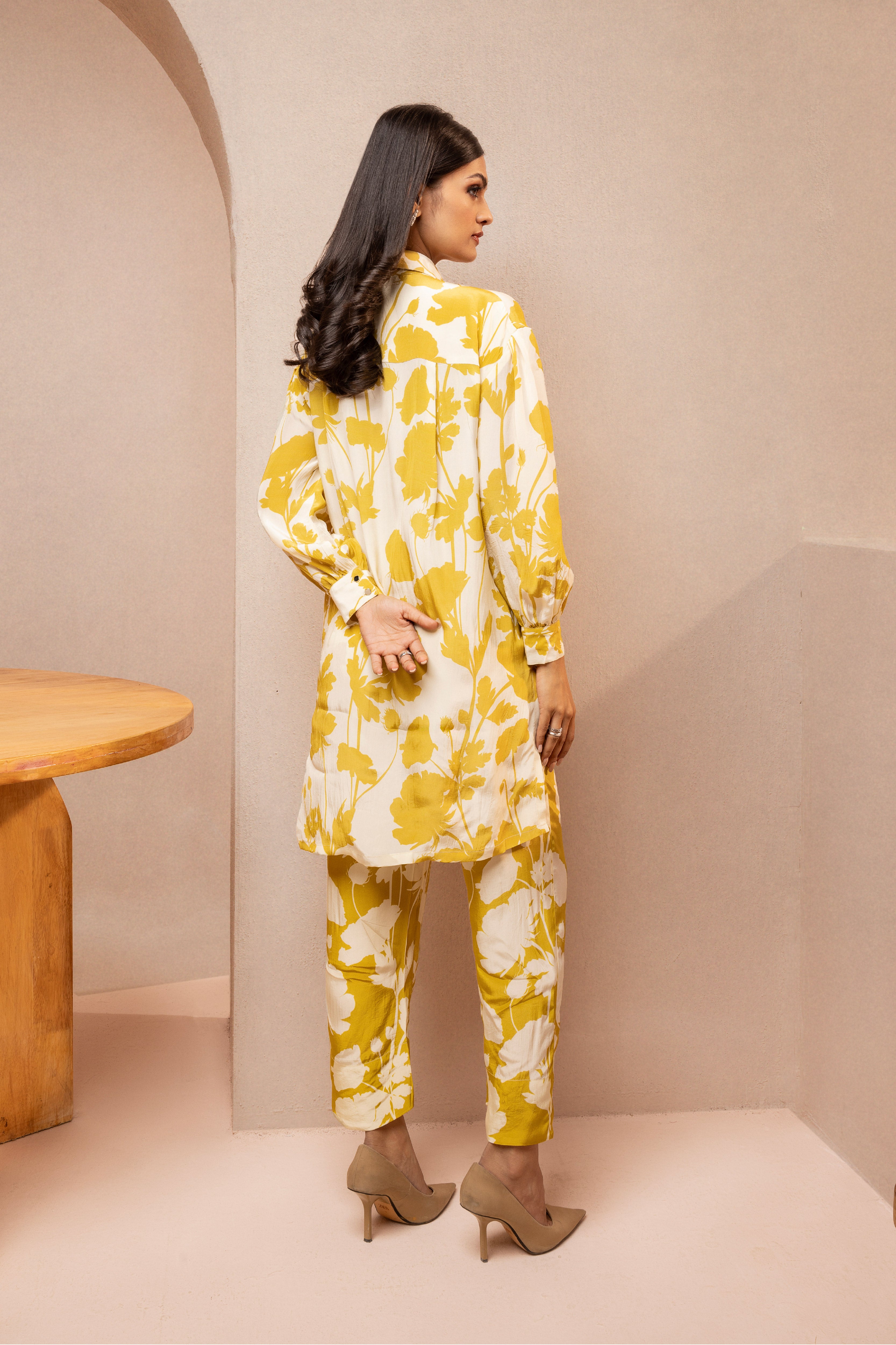 MEGHNA PAHWA IN EMILY OLIVE FLORAL PRINTED CREPE COORD SET