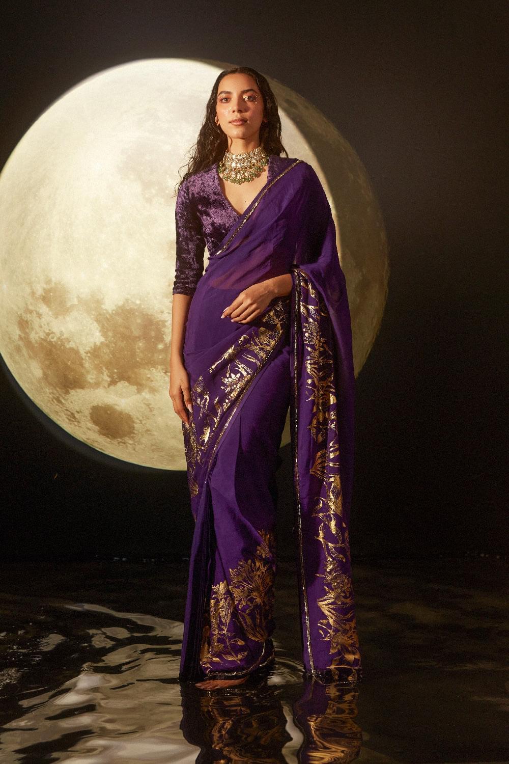 AARNA DEEP PURPLE FLORAL FOIL PRINTED HANDCRAFTED ORGANZA SAREE