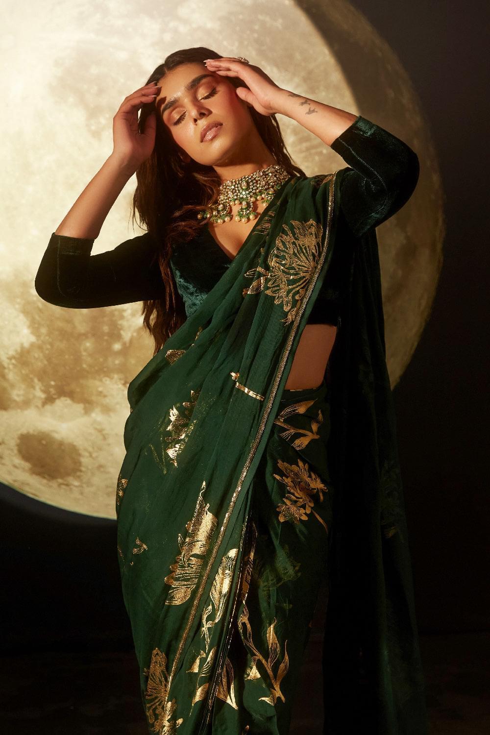 ALIZEH GREEN FLORAL FOIL PRINTED HANDCRAFTED ORGANZA SAREE