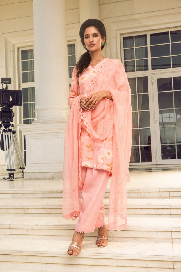 NAMYA PINK FLORAL PRINTED SHORT KURTA SET