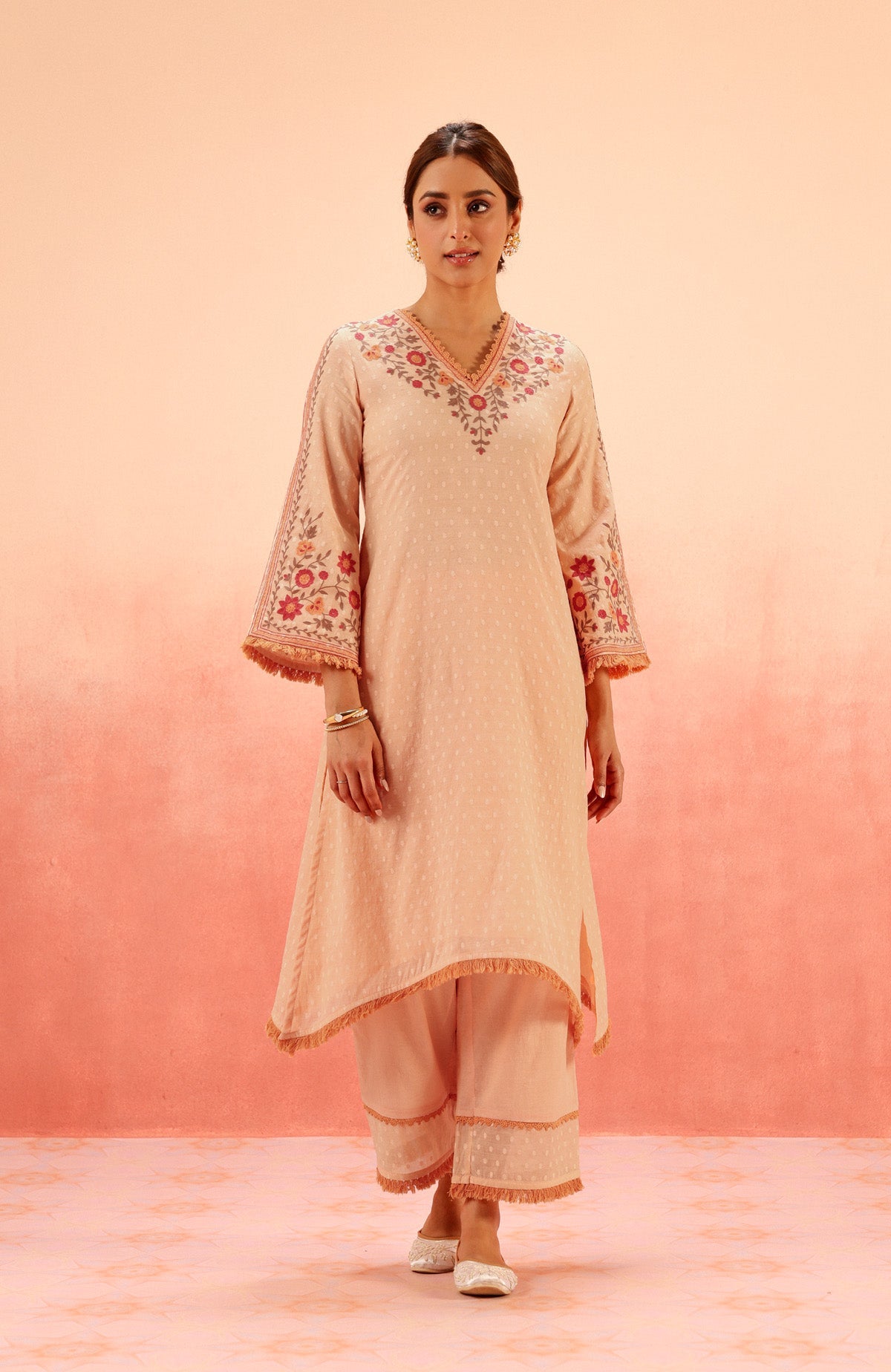 Sahiba Bali in RESHM CORAL JACQUARD EMBROIDERED KURTA SET