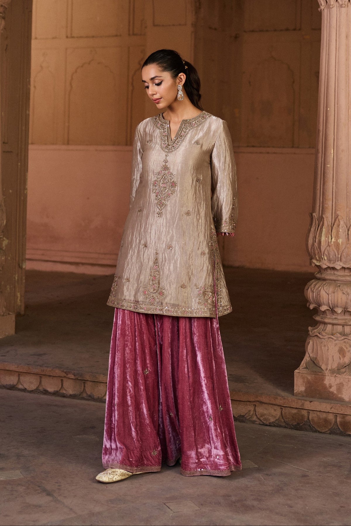 SHABANA SILK TISSUE HANDCRAFTED SILVER KURTA SET WITH SHARARA