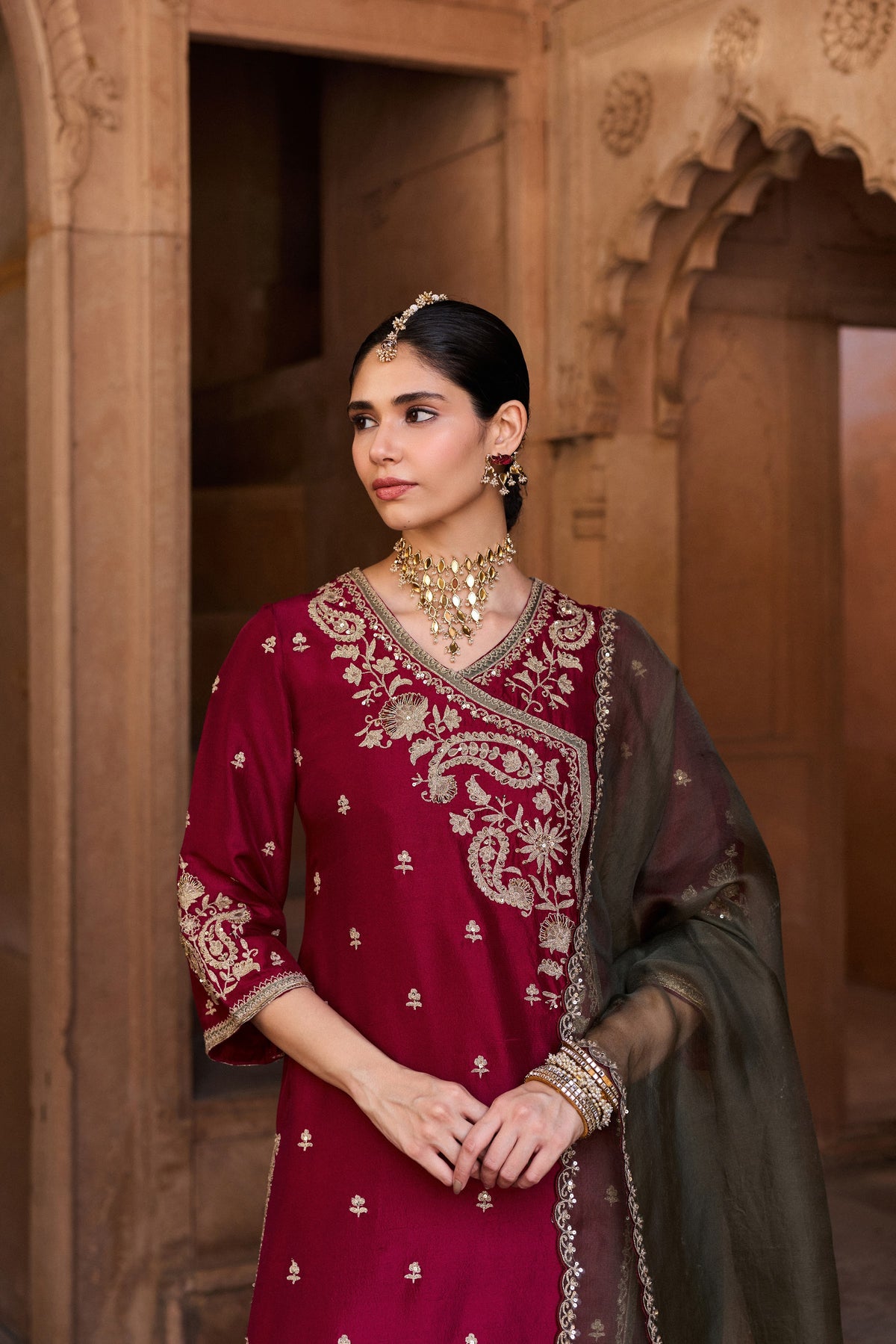 PADMINI PURE SILK HANDCRAFTED BLACK ANGRAKHA SET