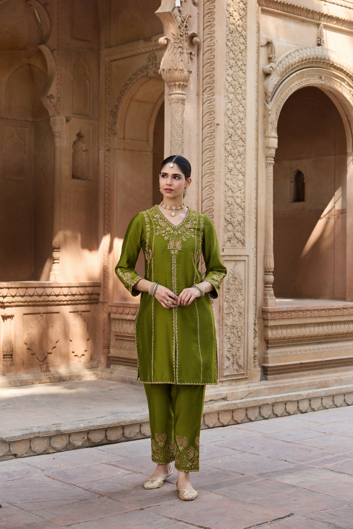 RAAGINI SILK CHANDERI HANDCRAFTED OLIVE GREEN STRAIGHT KURTA SET