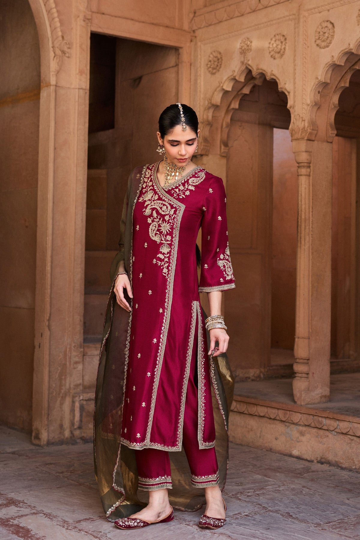 PADMINI PURE SILK HANDCRAFTED RED ANGRAKHA SET
