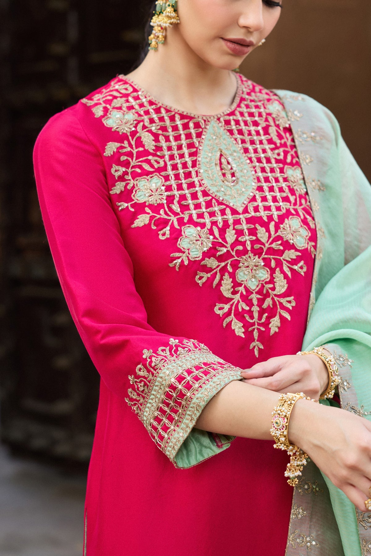 DEVYANI PURE SILK HANDCRAFTED PINK STRAIGHT KURTA SET