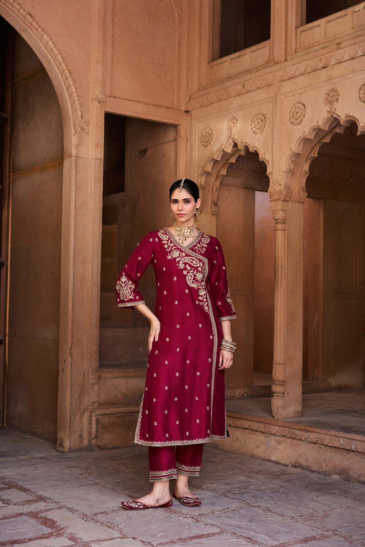 PADMINI PURE SILK HANDCRAFTED BLACK ANGRAKHA SET