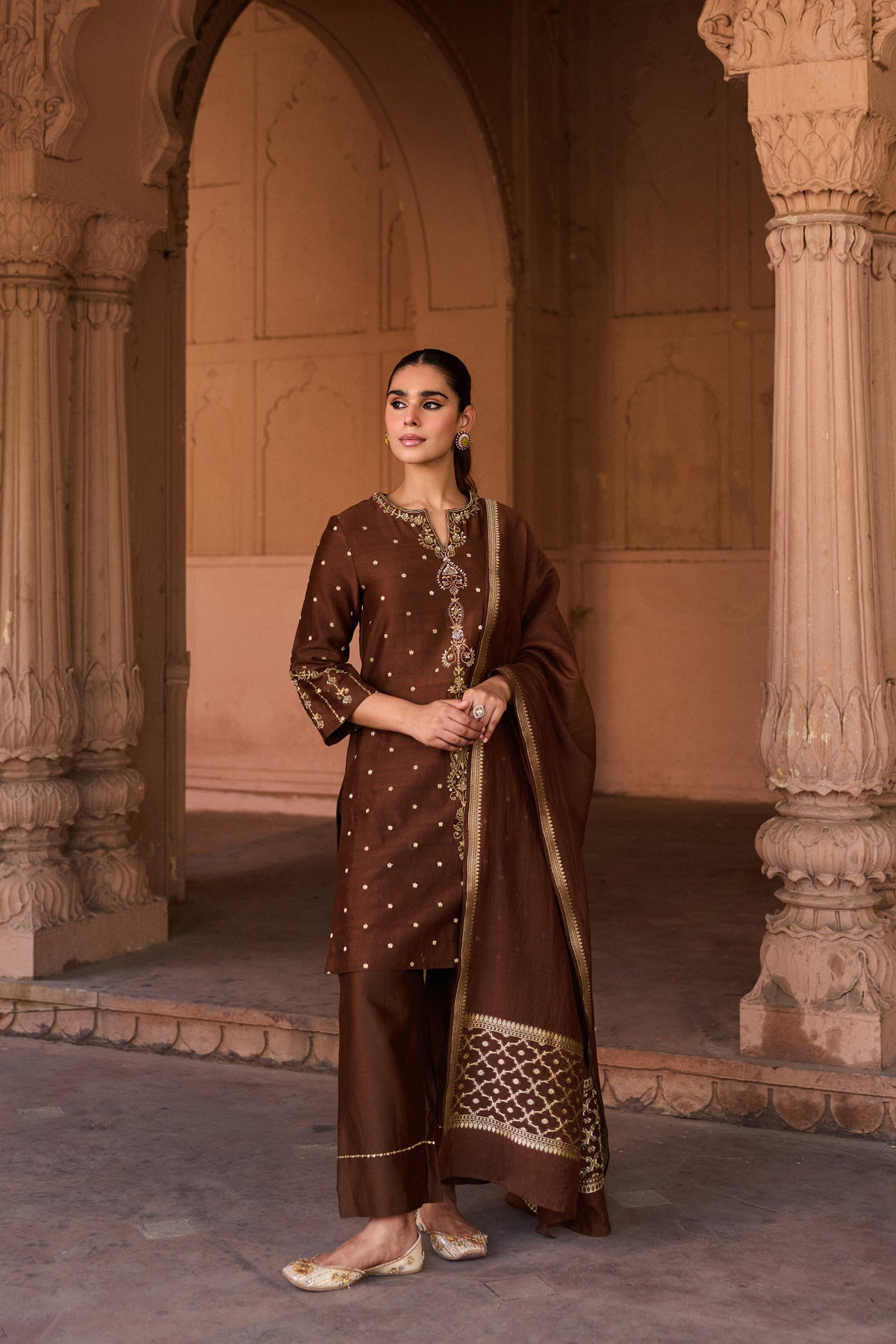 VEDA BANARASI CHANDERI JACQUARD HANDCRAFTED MOCHA MOUSSE STRAIGHT KURTA SET