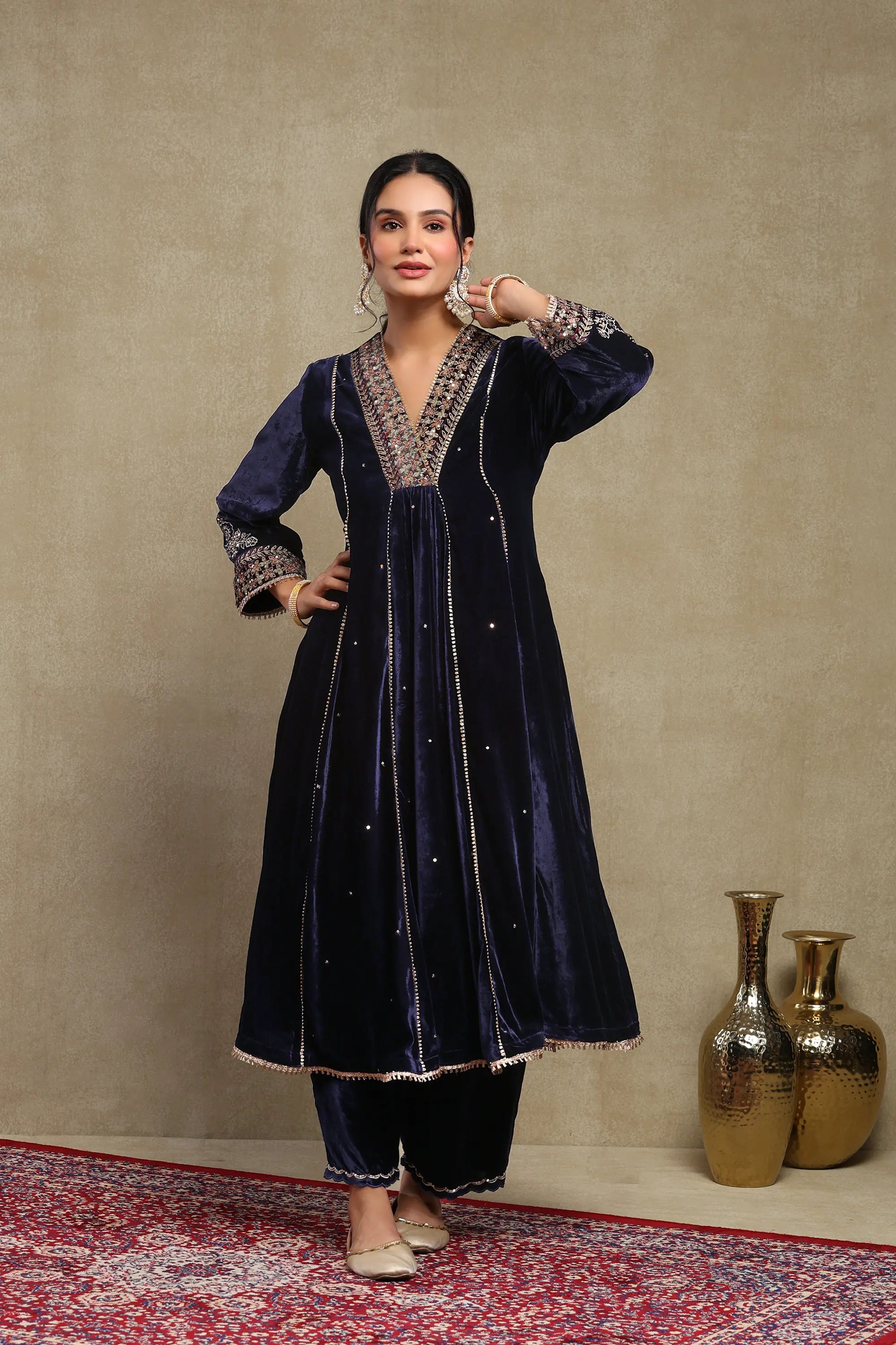 Anam Navy Blue Embroidered Kurta Set