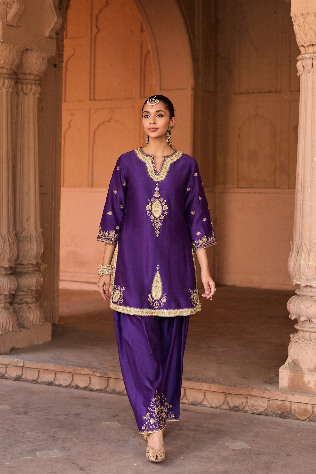SHAHEEN SILK CHANDERI HANDCRAFTED PURPLE KURTA SET WITH FARSHI SALWAR