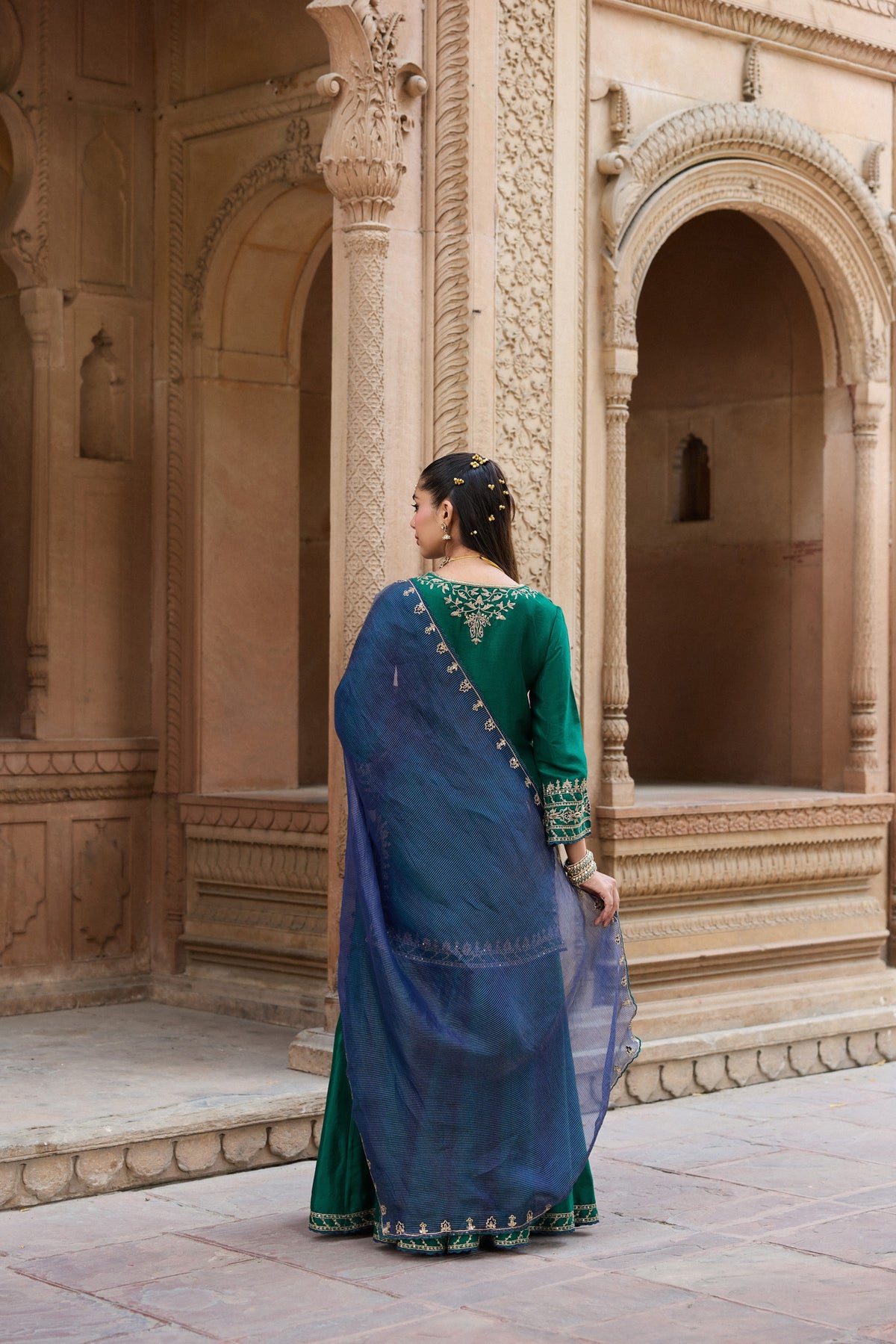 GHAZAL PURE SILK HANDCRAFTED EMERALD GREEN KURTA SET WITH SHARARA