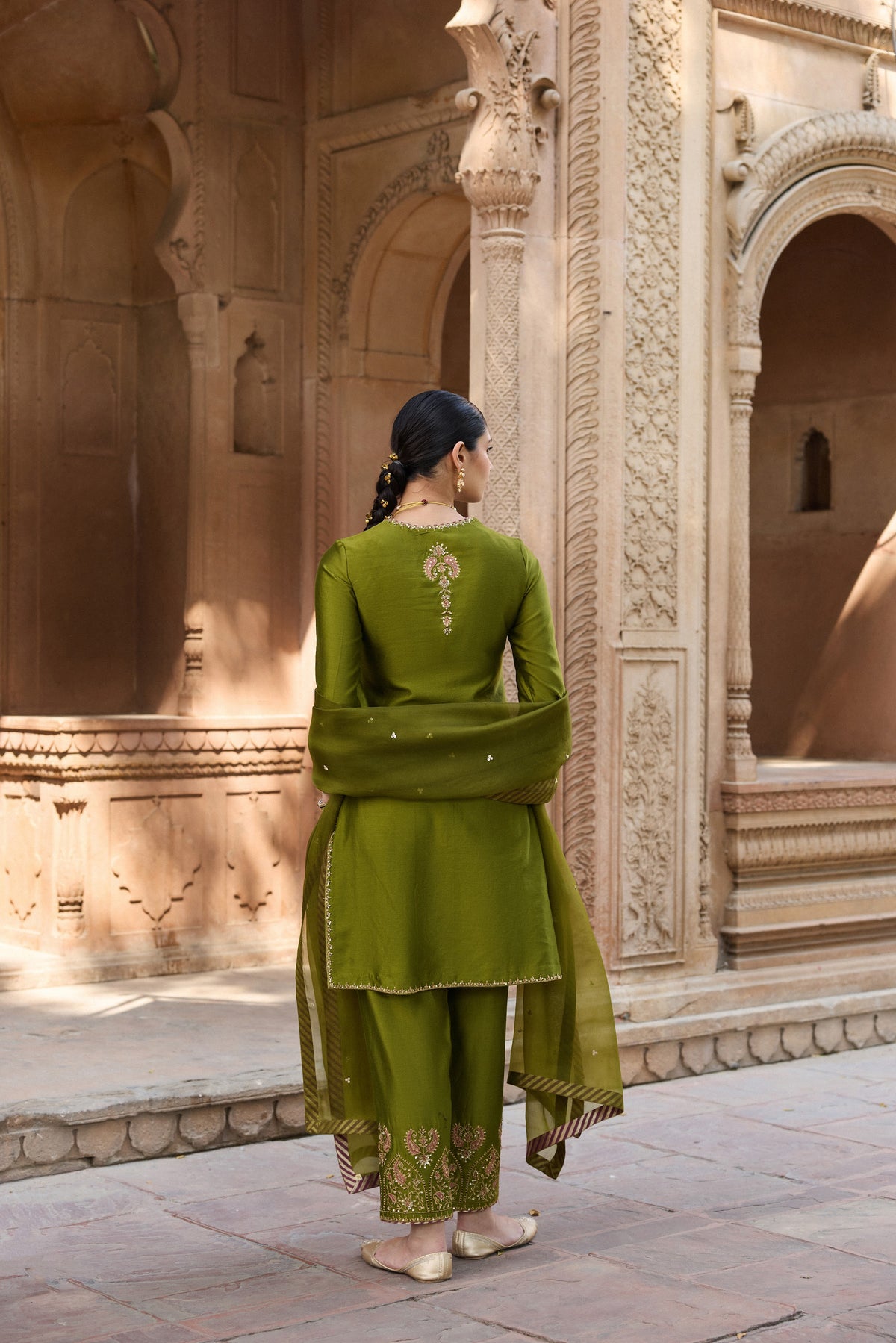 RAAGINI SILK CHANDERI HANDCRAFTED OLIVE GREEN STRAIGHT KURTA SET