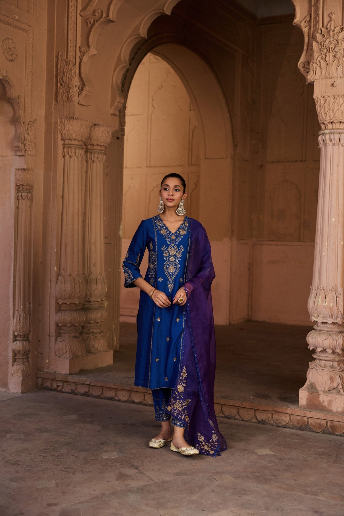 SHARVARI SILK CHANDERI HANDCRAFTED ROYAL BLUE STRAIGHT KURTA SET