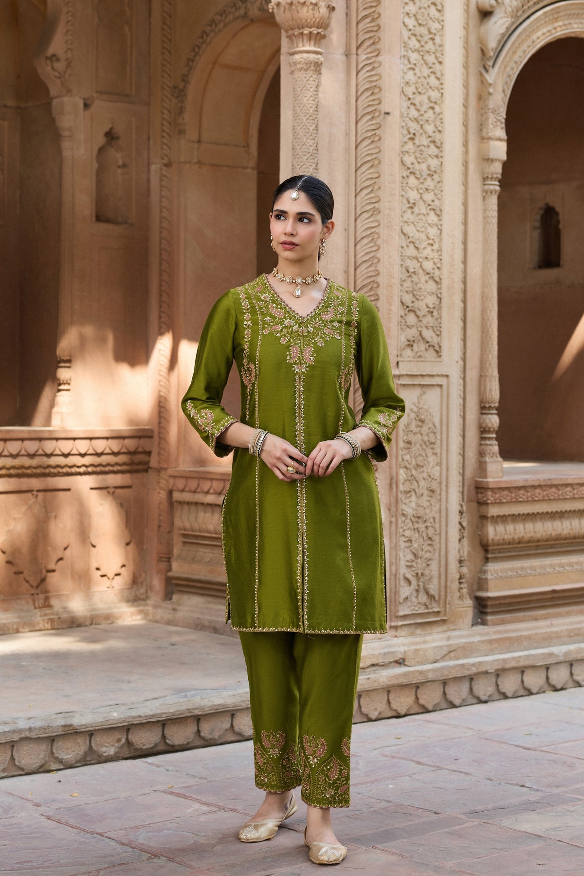 RAAGINI SILK CHANDERI HANDCRAFTED OLIVE GREEN STRAIGHT KURTA SET