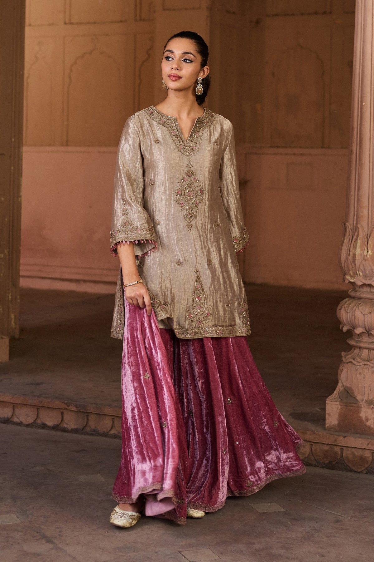 SHABANA SILK TISSUE HANDCRAFTED SILVER KURTA SET WITH SHARARA