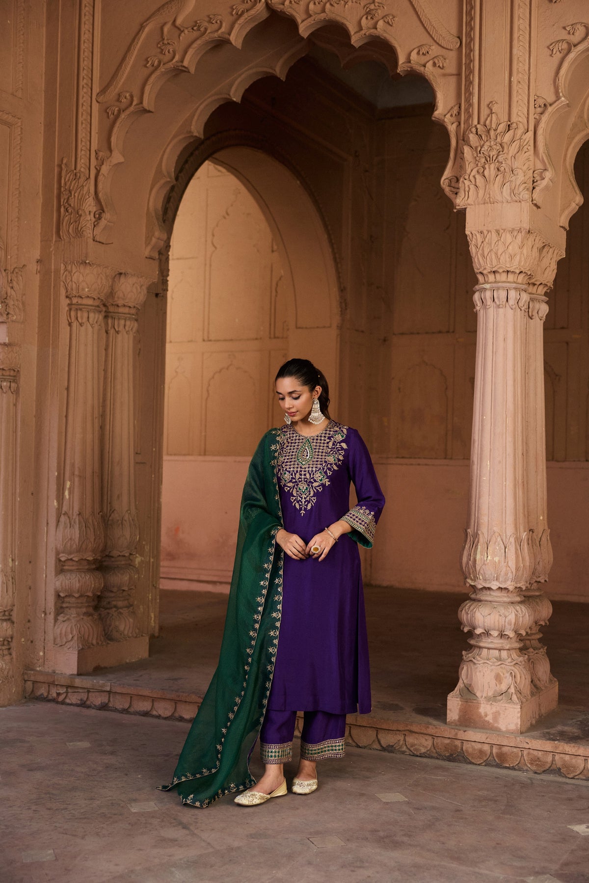 DEVYANI PURE SILK HANDCRAFTED PURPLE STRAIGHT KURTA SET