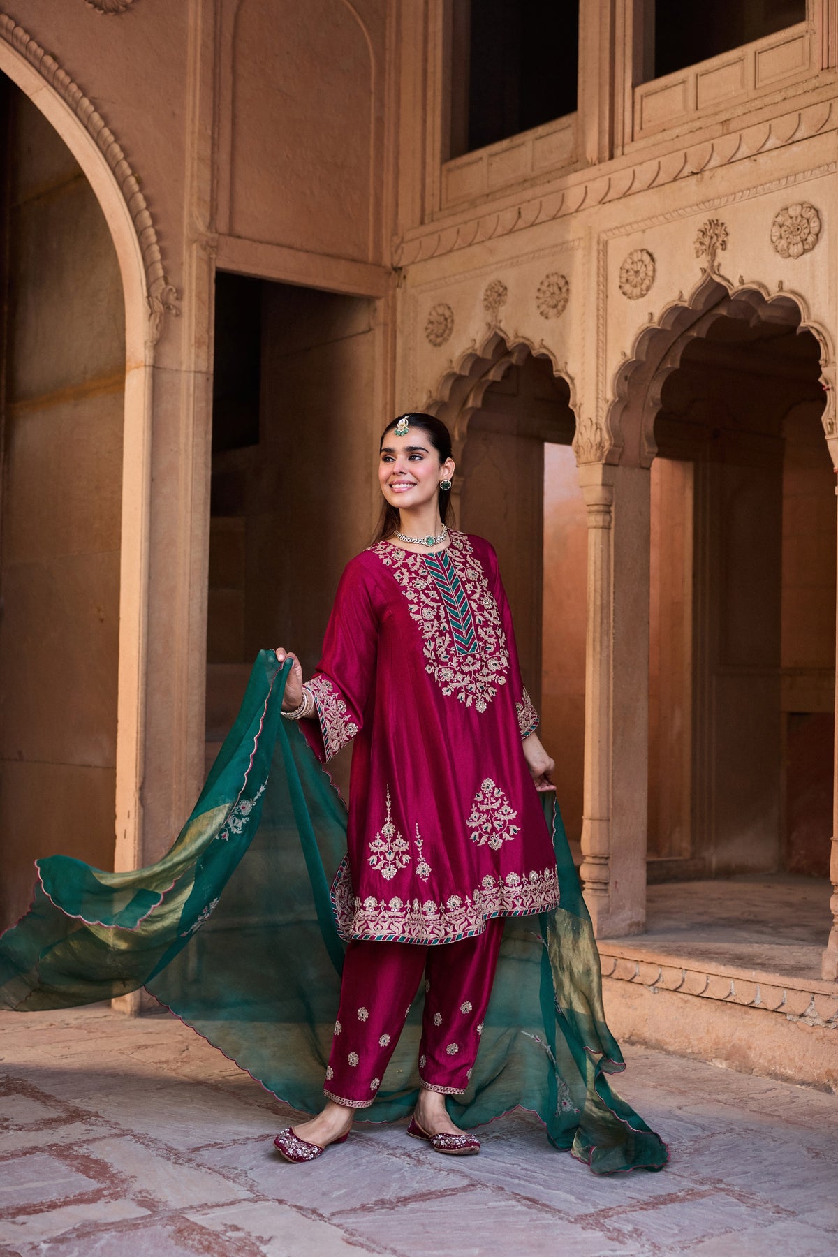 HEENA PURE SILK HANDCRAFTED MAROON CHOGA SET