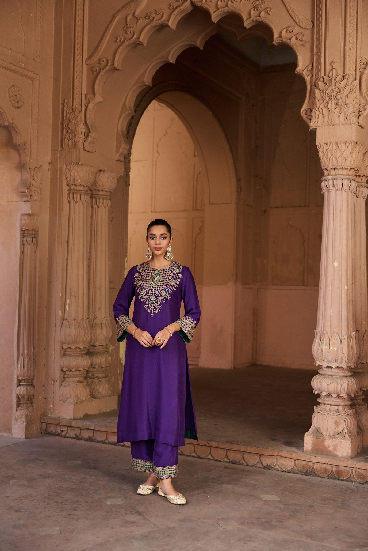 DEVYANI PURE SILK HANDCRAFTED PURPLE STRAIGHT KURTA SET