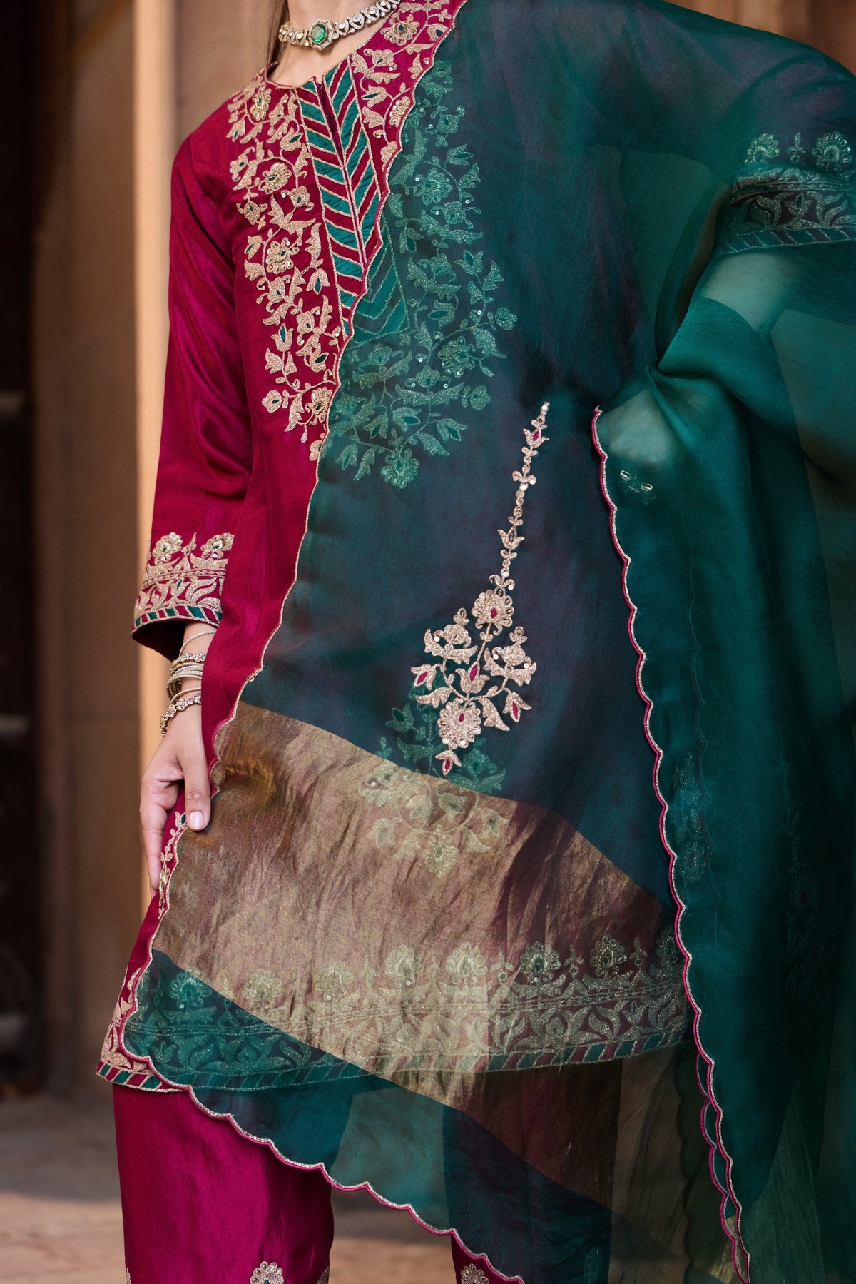 HEENA PURE SILK HANDCRAFTED MAROON CHOGA SET
