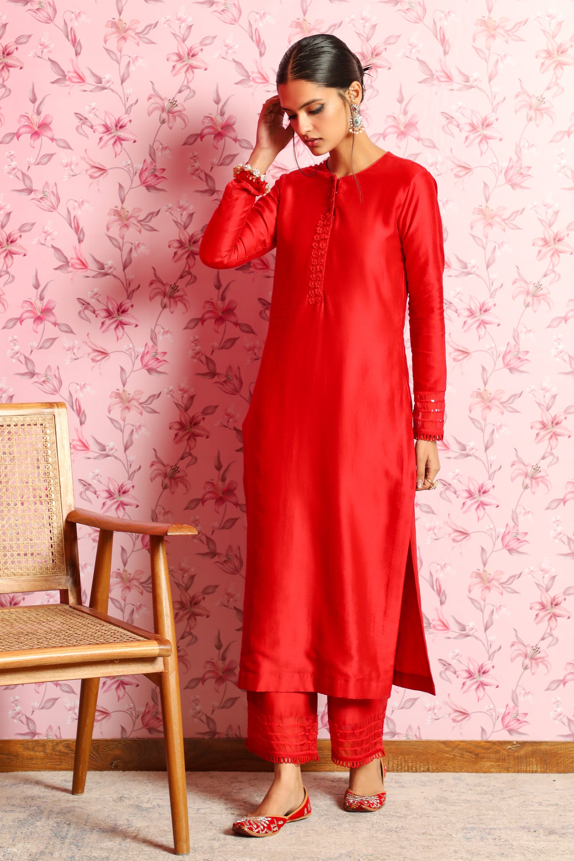 SMRIDHI DHILLON IN SANAH RED SILK CHANDERI HANDCRAFTED KURTA SET