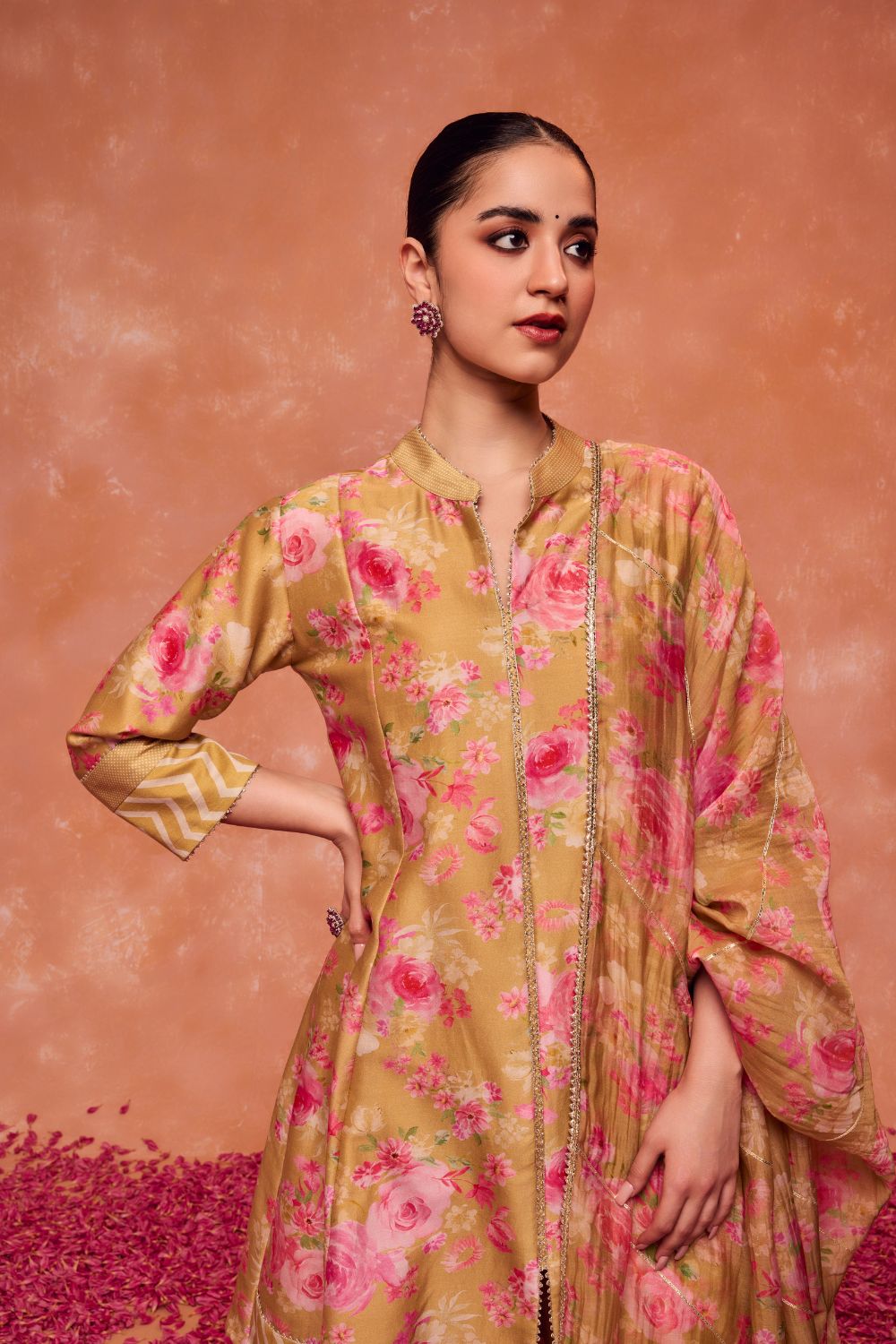 GULNAZ OLIVE FLORAL PRINTED SILK CHANDERI KURTA SET