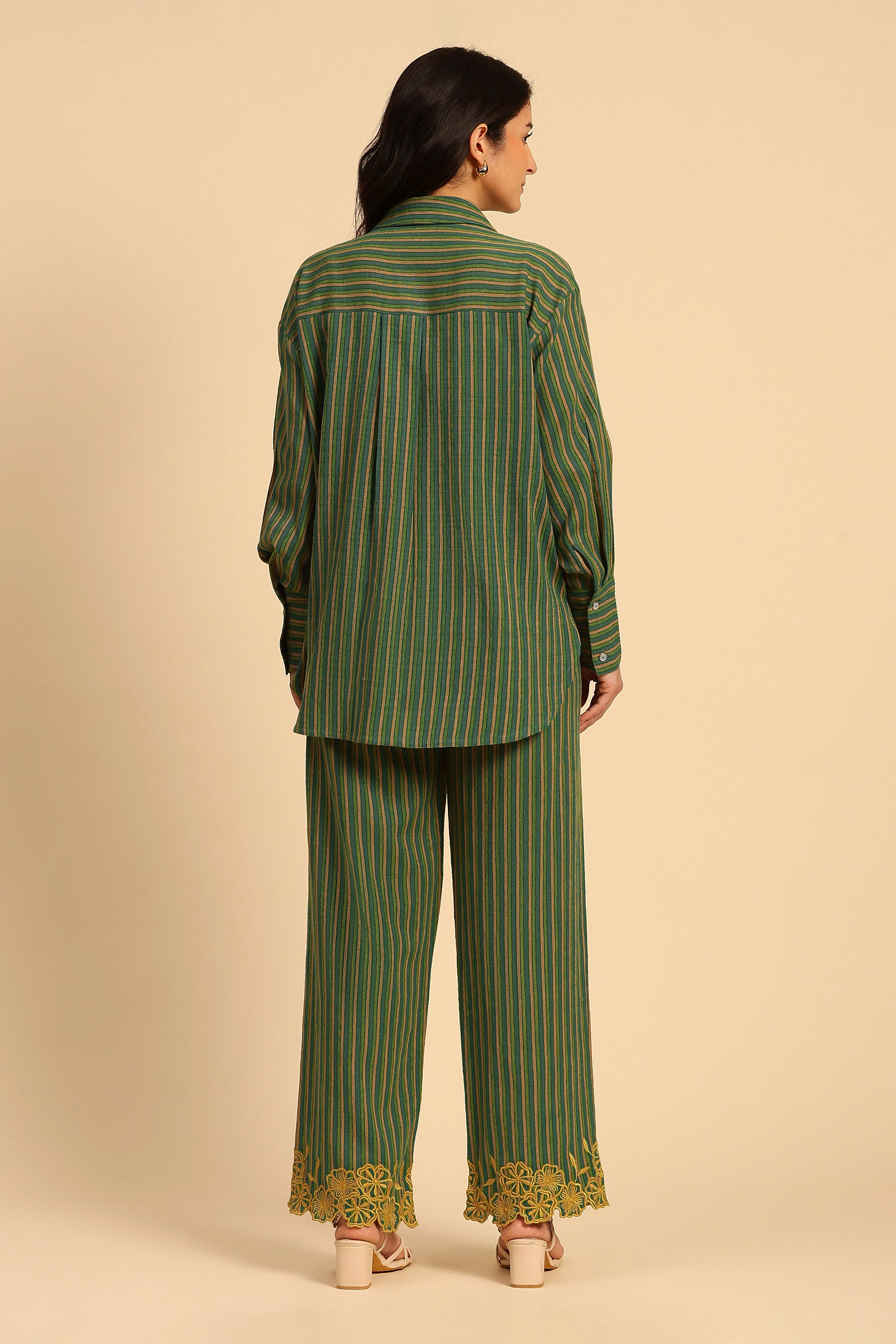 Zoha Green Embroidered Yarn Dyed Handcrafted Co-ord Set