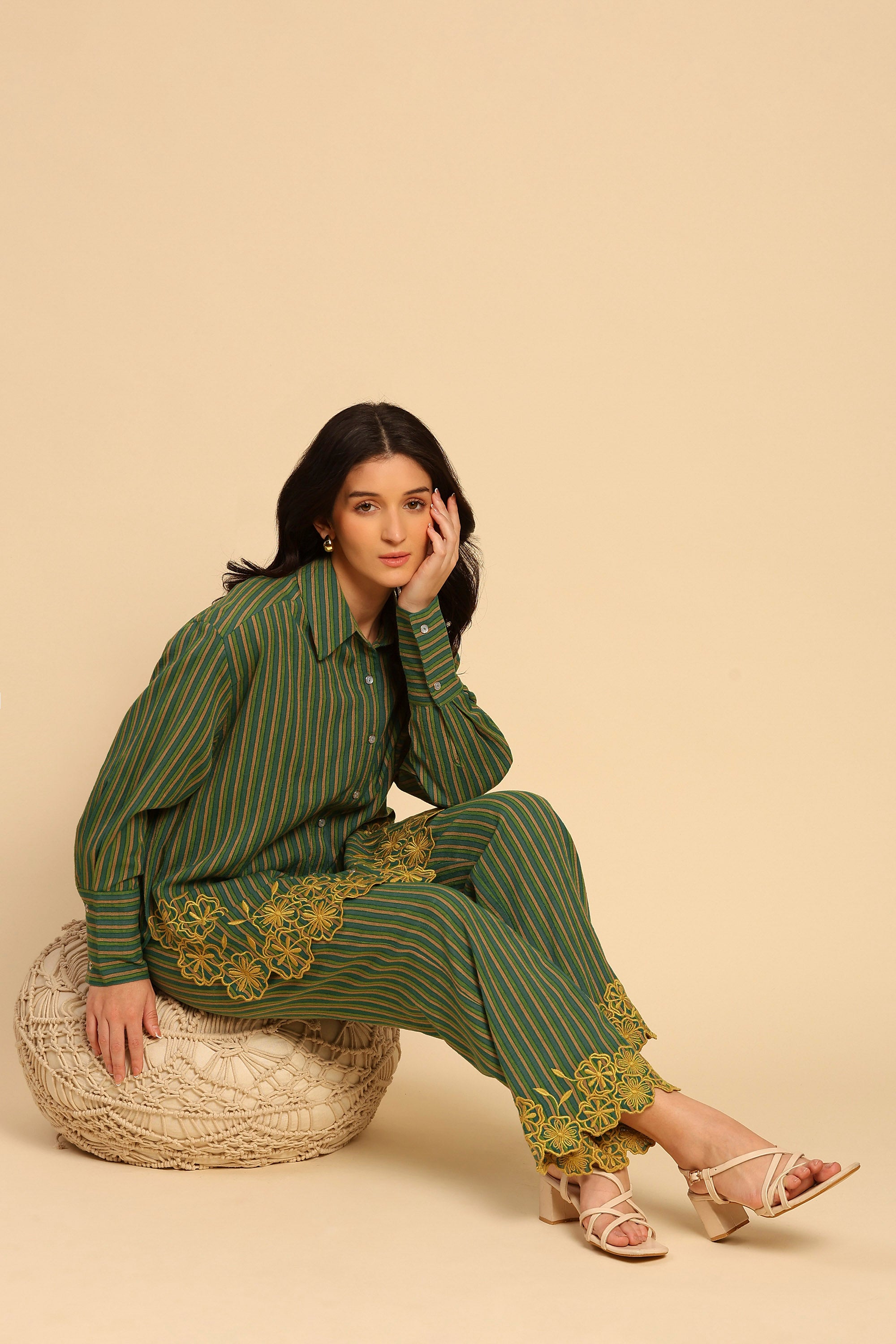 Zoha Green Embroidered Yarn Dyed Handcrafted Co-ord Set