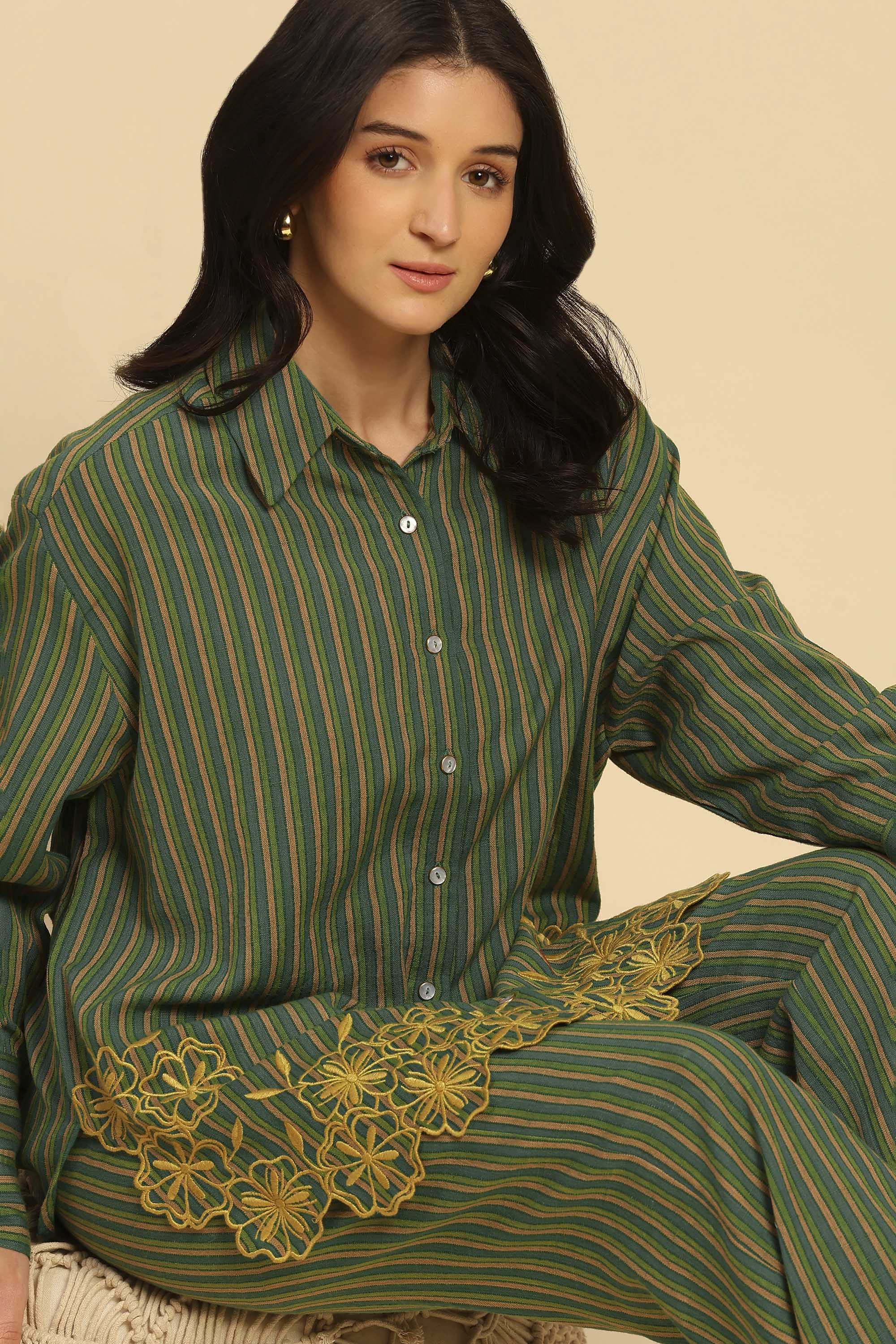 Zoha Green Embroidered Yarn Dyed Handcrafted Co-ord Set