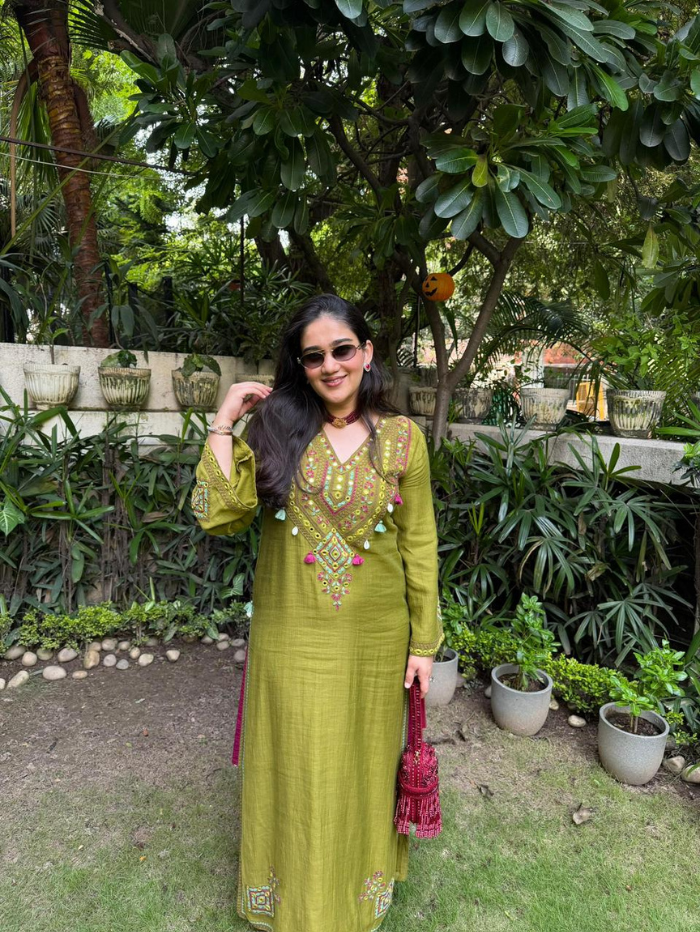 Zeva Olive Green Mirror Work Mul Chanderi Handcrafted Kaftan