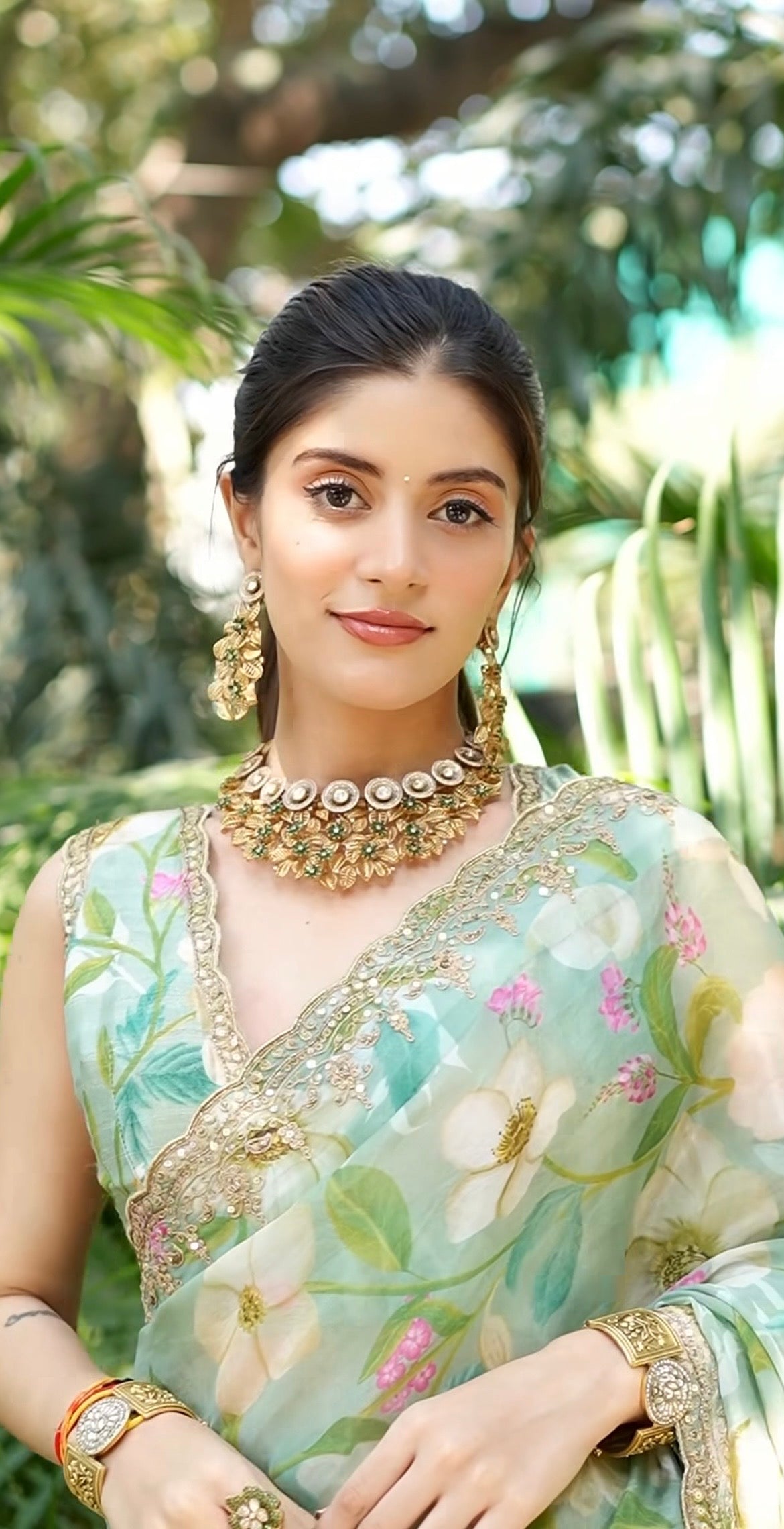 Vridhi Jain in Adira Turquiose Floral Printed Luxe Organza Saree