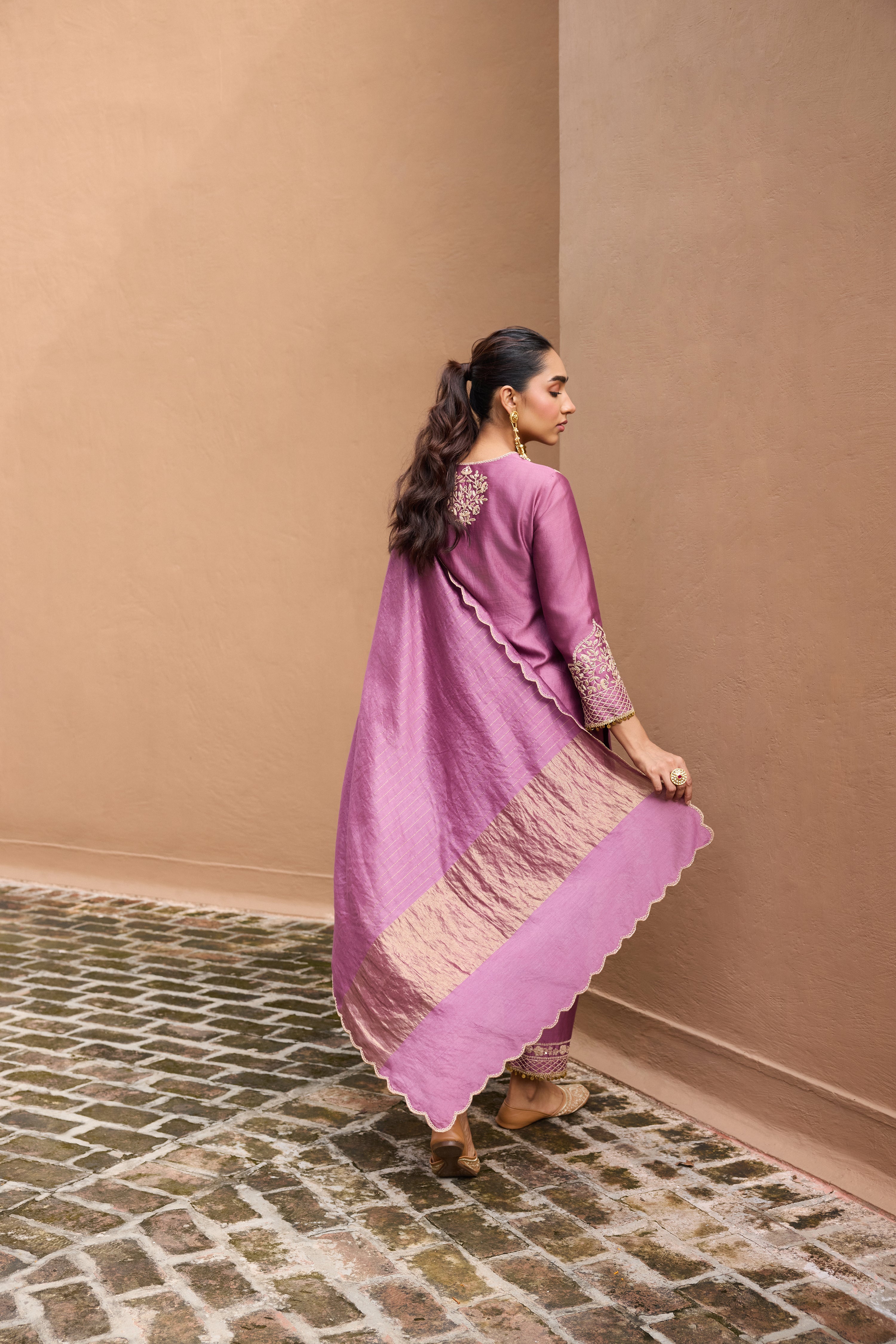 Falak Silk Chanderi Embroidered Mauve Straight Kurta Set
