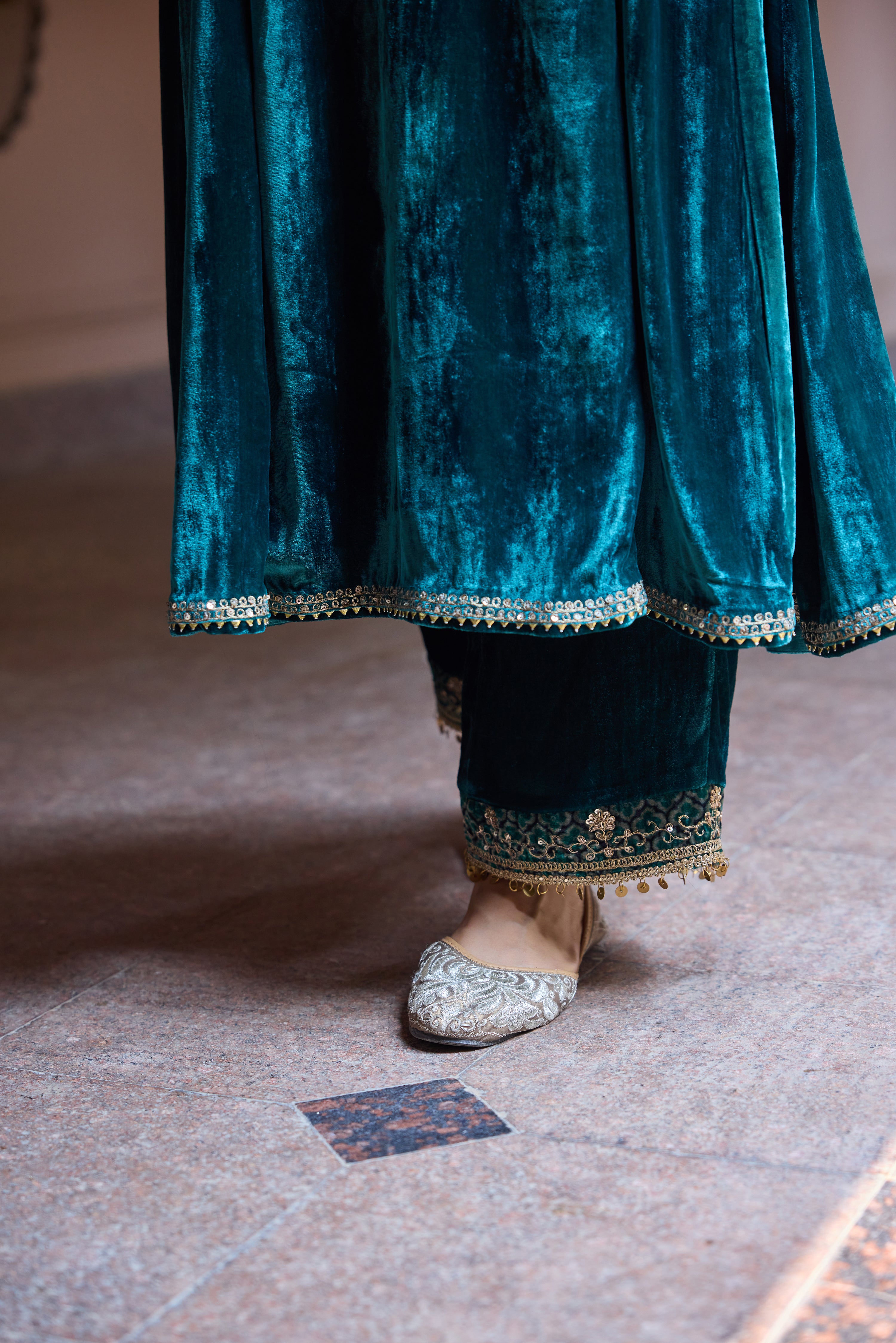 Ziyana Silk Velvet Embroidered Jewel Green A-Line Kurta Set