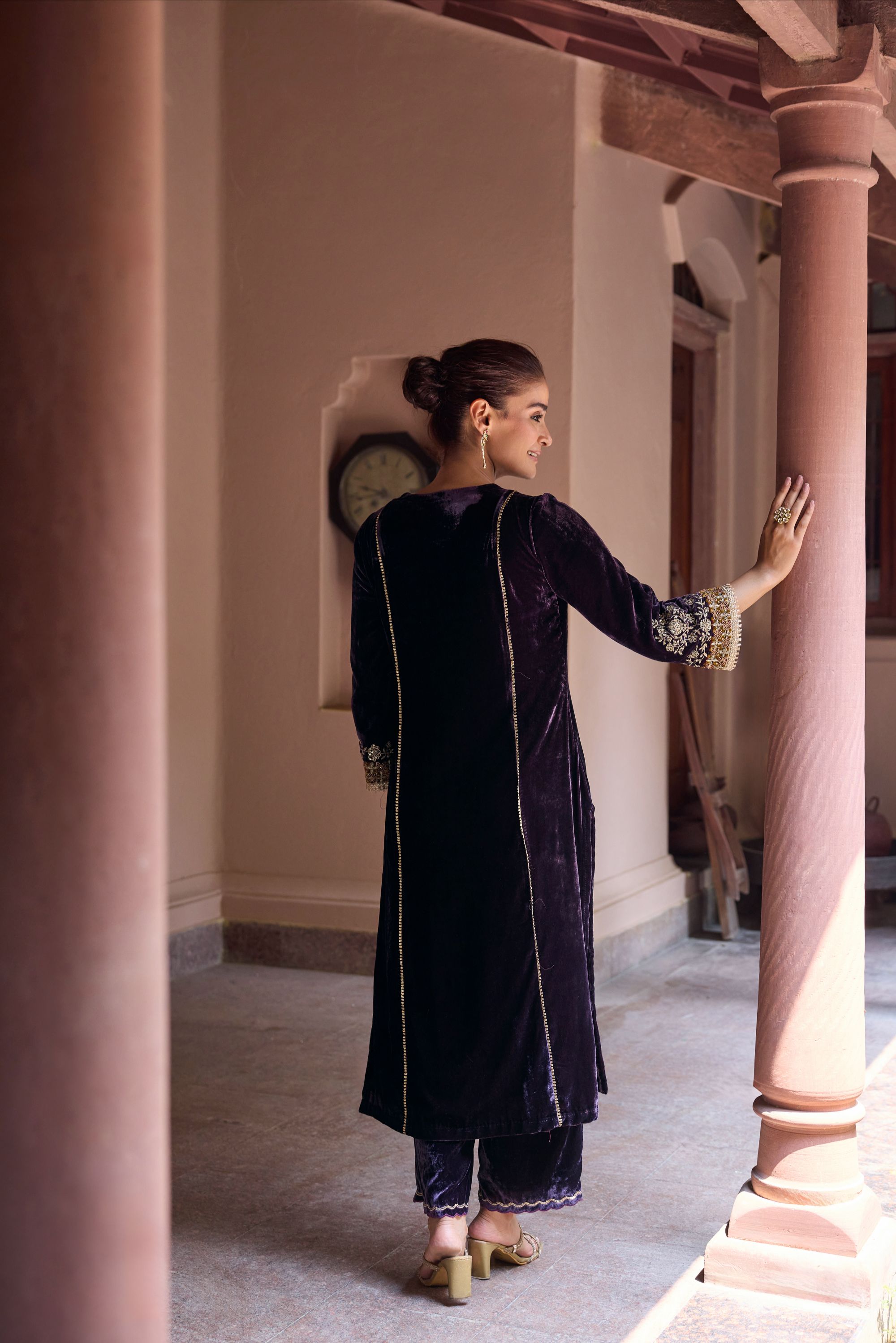 Noorani Purple Embroidered Silk Velvet Handcrafted Kurta Set (READY TO SHIP)