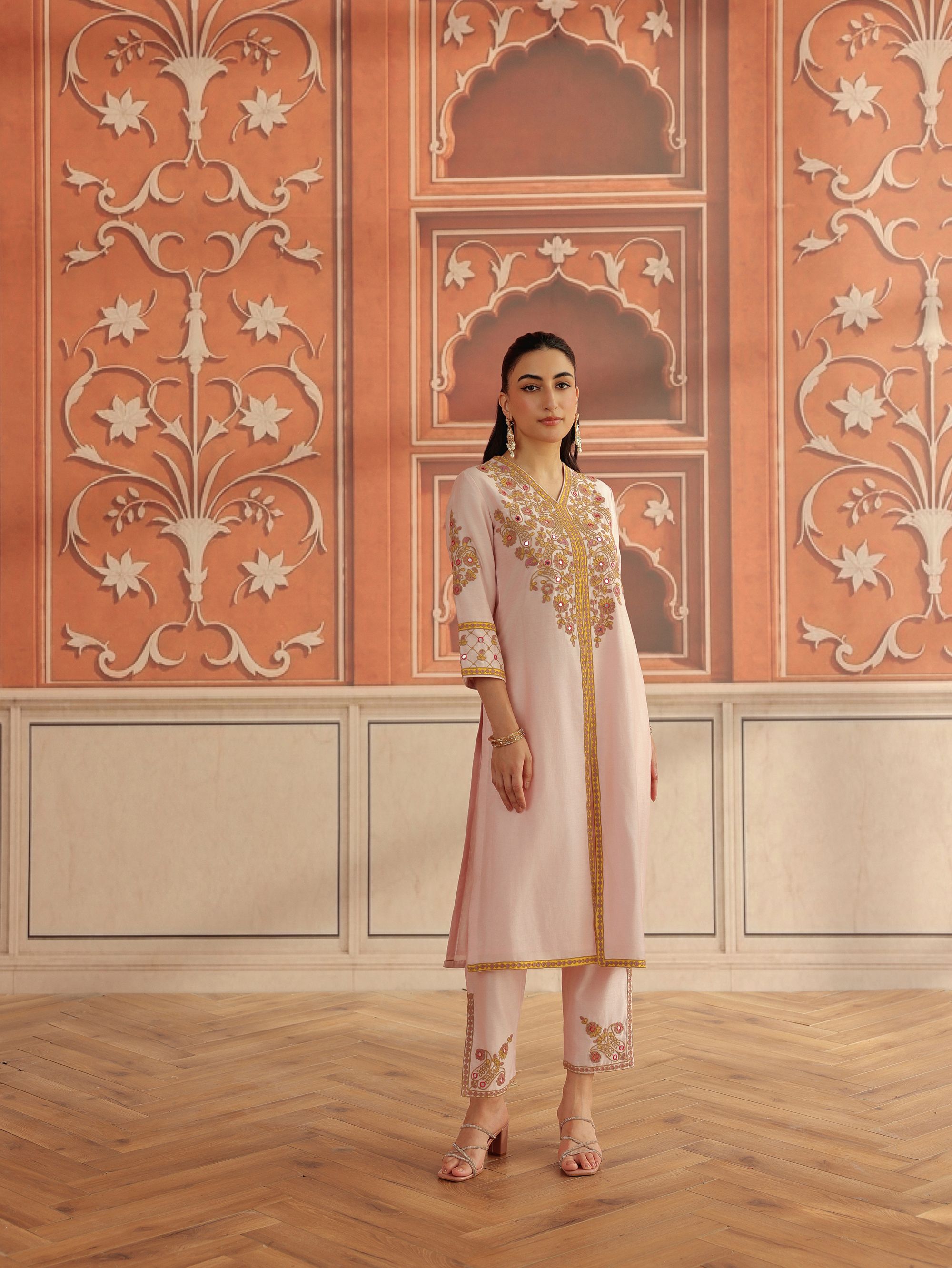 Veera Baby Pink Mirror Work Silk Chanderi Handcrafted Kurta Set