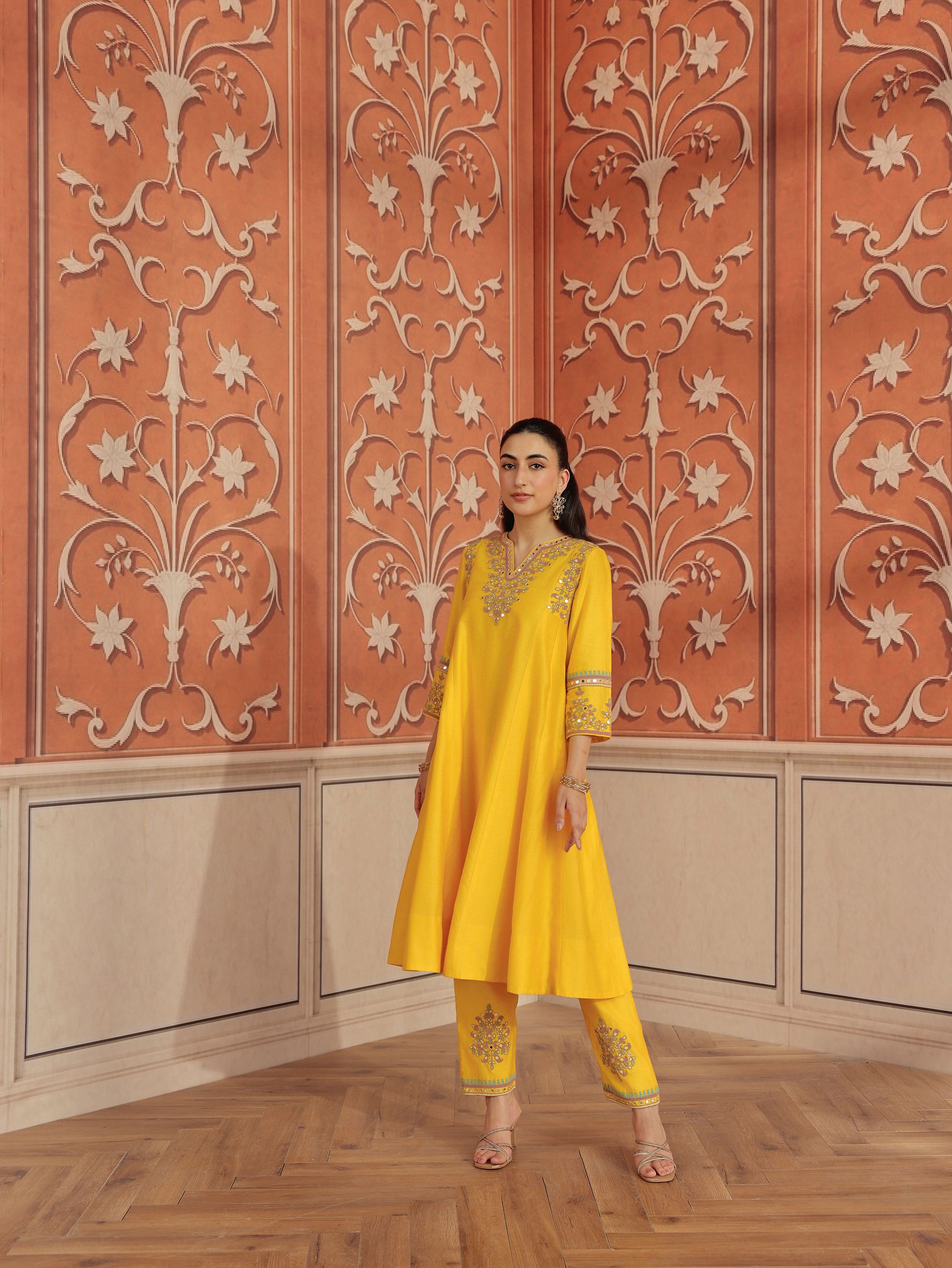 Lehar Yellow Mirror Work Silk Chanderi Handcrafted Kurta Set