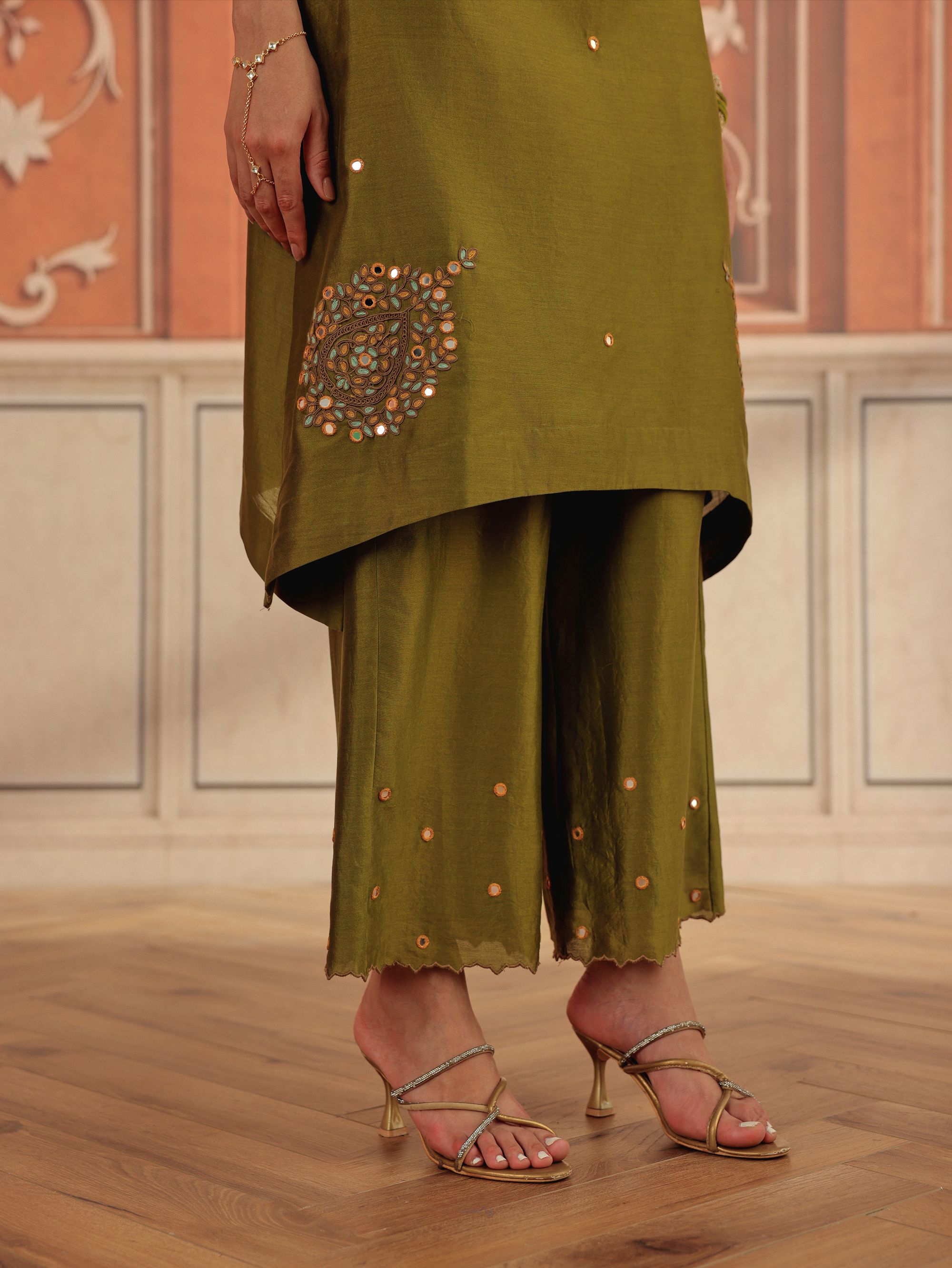Avin Olive Green Mirror Work Silk Chanderi Handcrafted Kurta Set