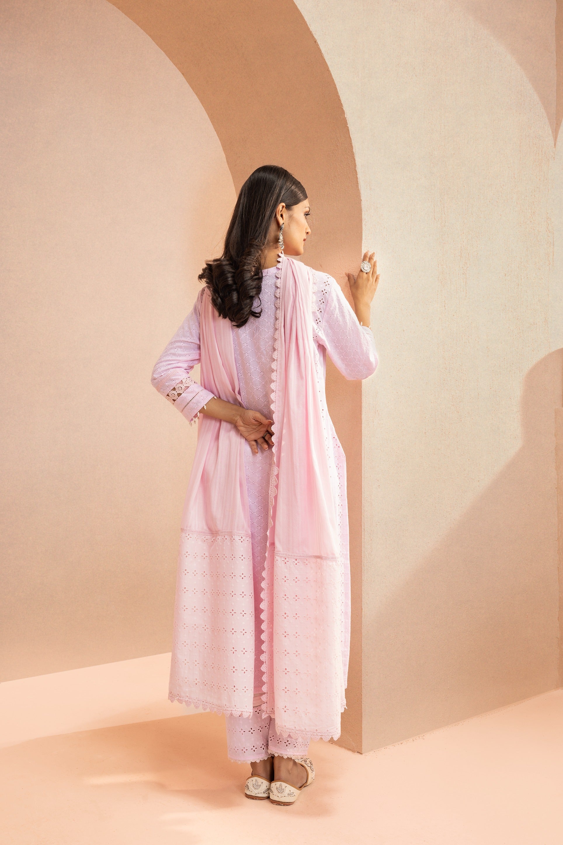 ZOYA PINK SCHIFFLI EMBROIDERED COTTON KURTA SET