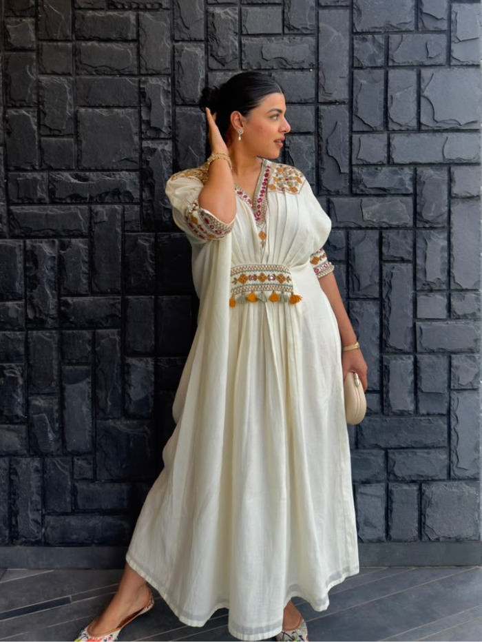Kritika Aggarwal In Ruvina Ivory Mirror Work Mul Chanderi Handcrafted Kaftan