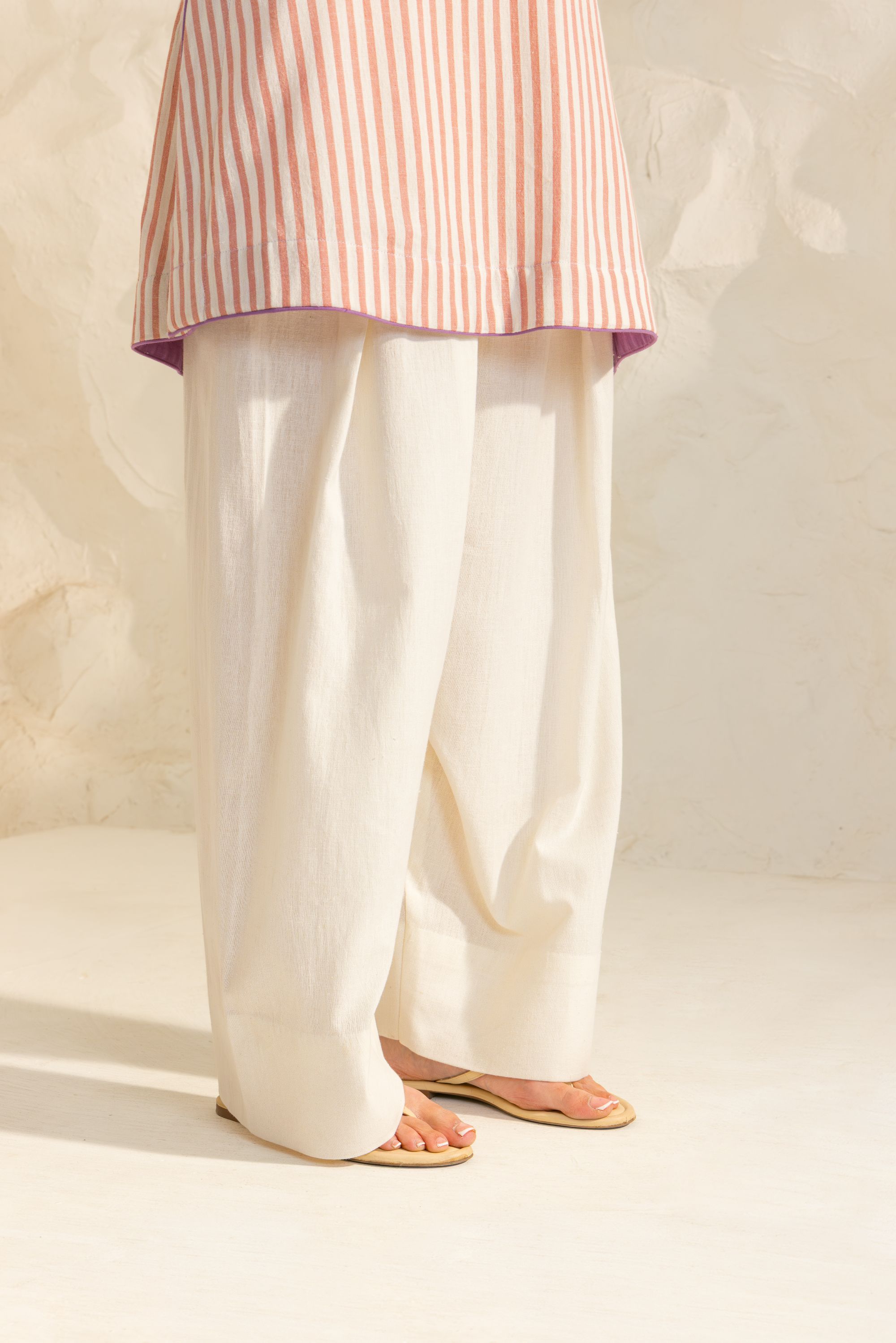 Arisha Amitha in Zainab Pink Embroidered Yarn Dyed Handcrafted Kurta Set with Farshi Salwar