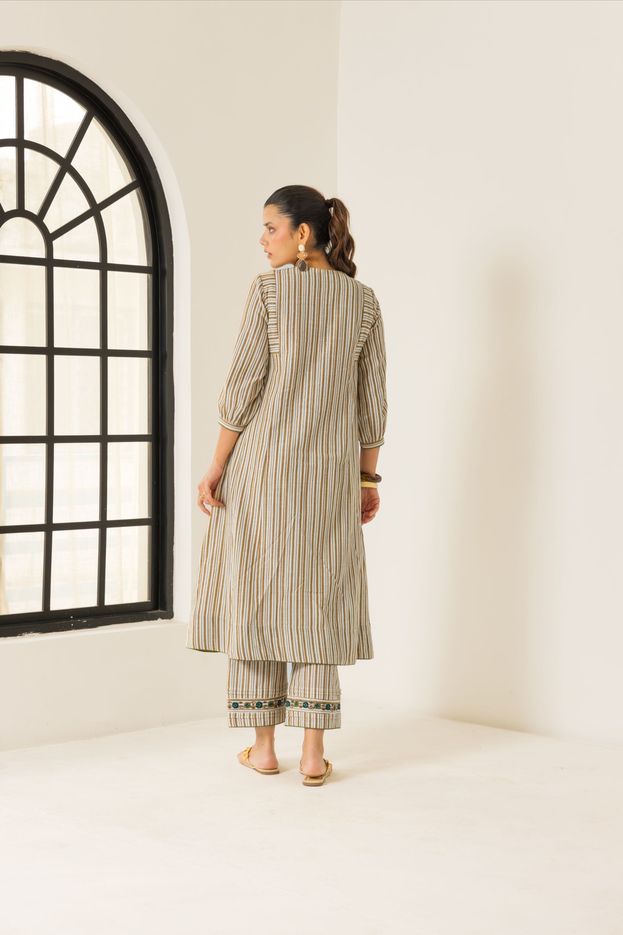 Aaliyah Ivory & Mustard Embroidered Yarn Dyed Cotton Handcrafted Kurta Set
